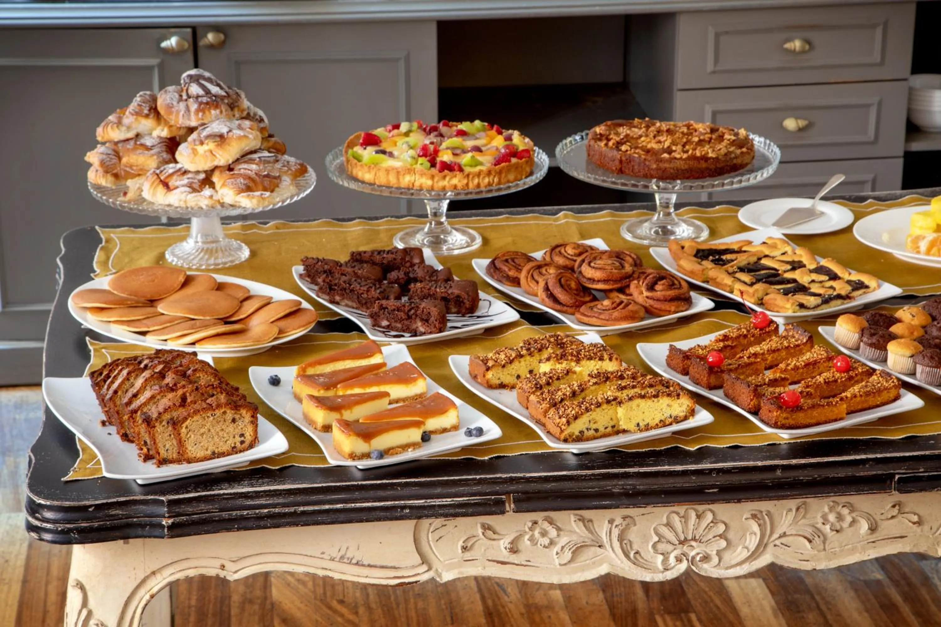 Breakfast in Hotel Mozart