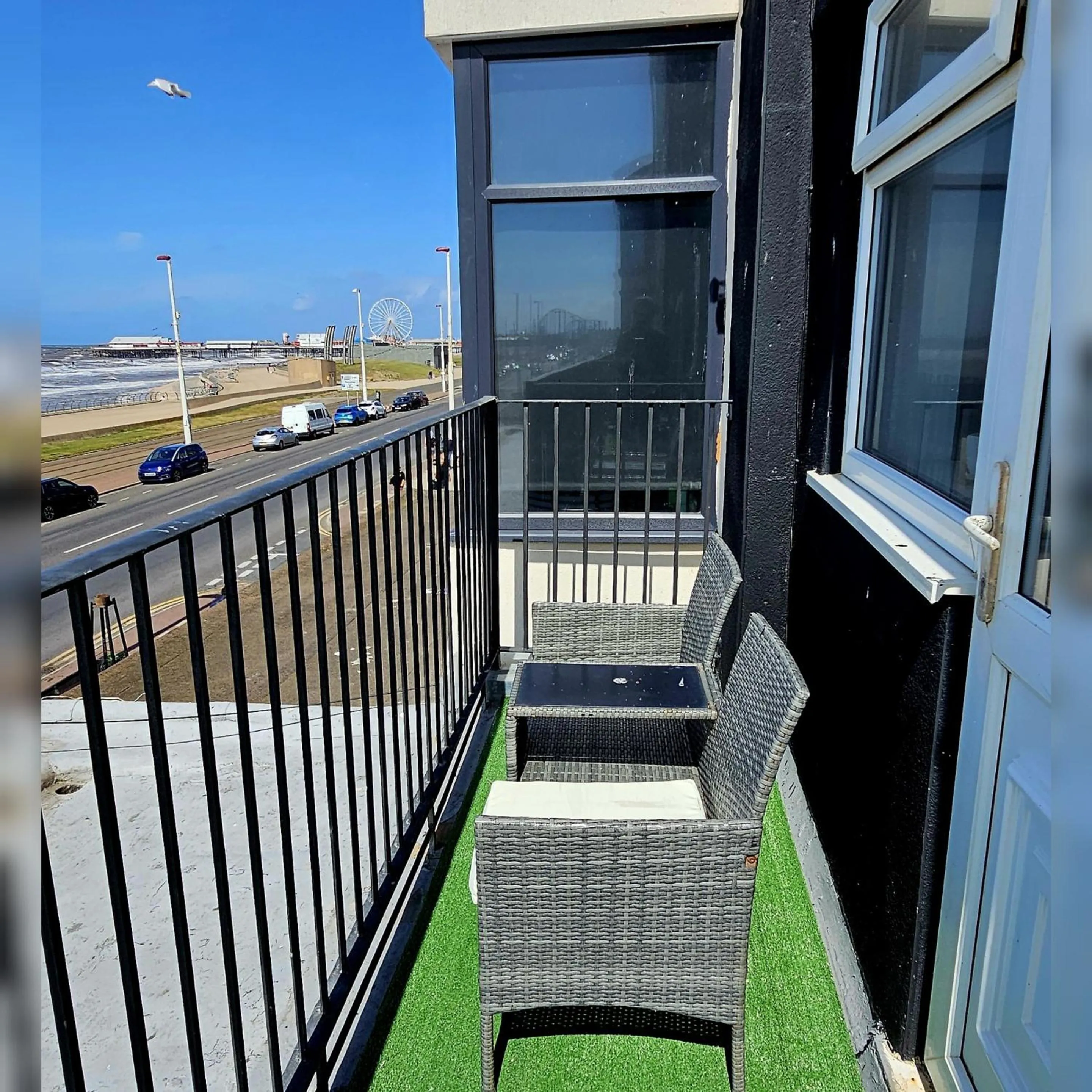 Patio in Sapphire hotel blackpool promenade