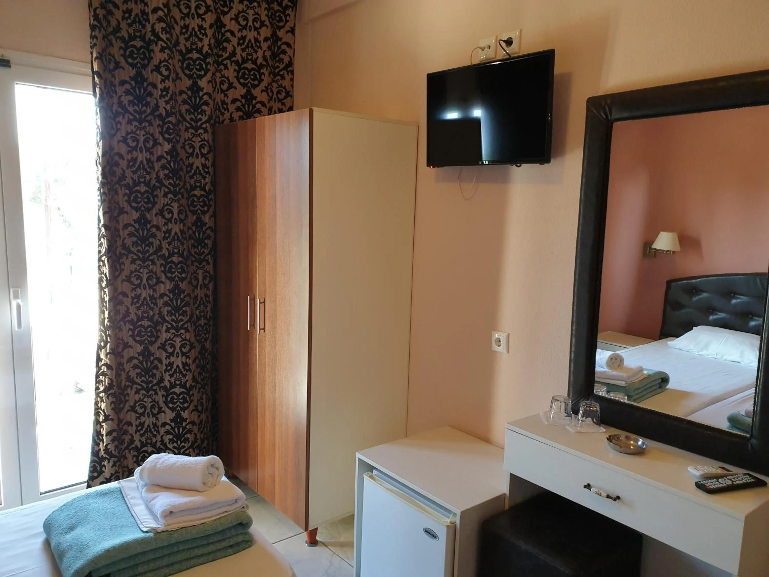 TV and multimedia in Plaza Hotel