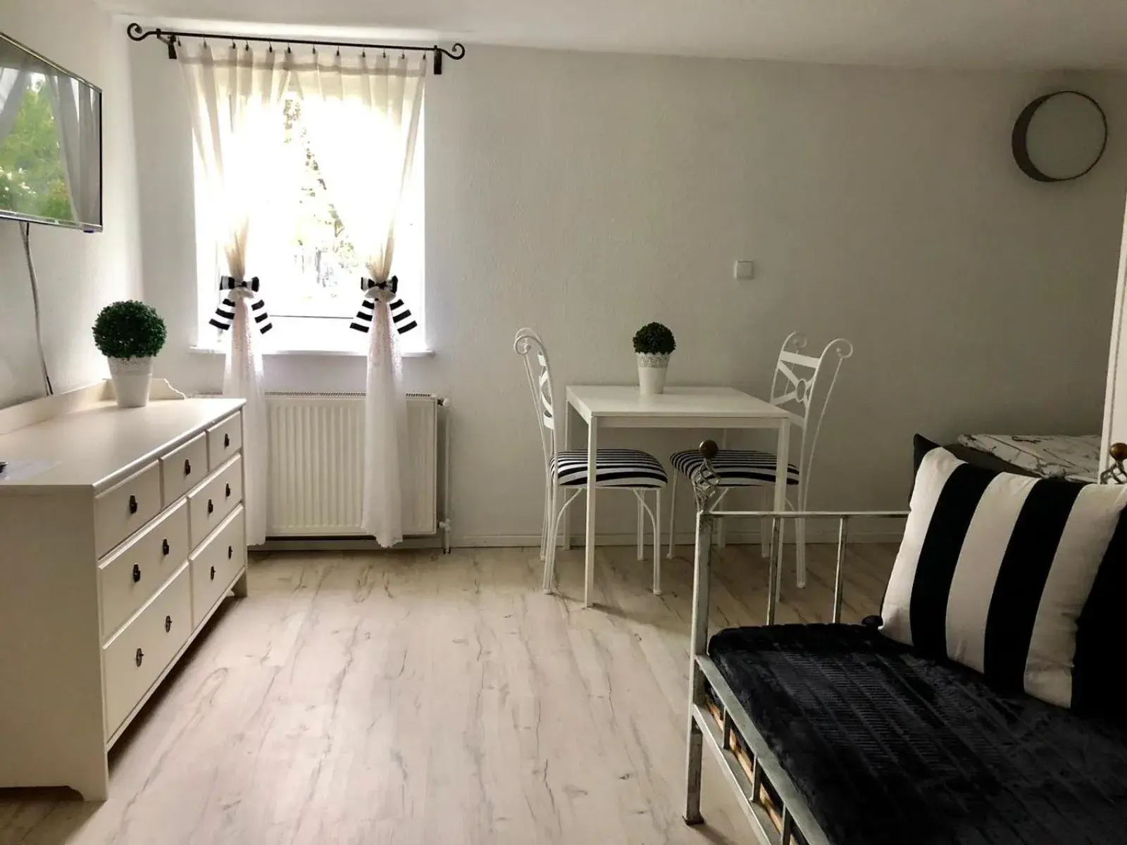 Double Room with Extra Bed - single occupancy in Agnieszkas Pension Double Room with Extra Bed - single occupancy in Agnieszkas Pension