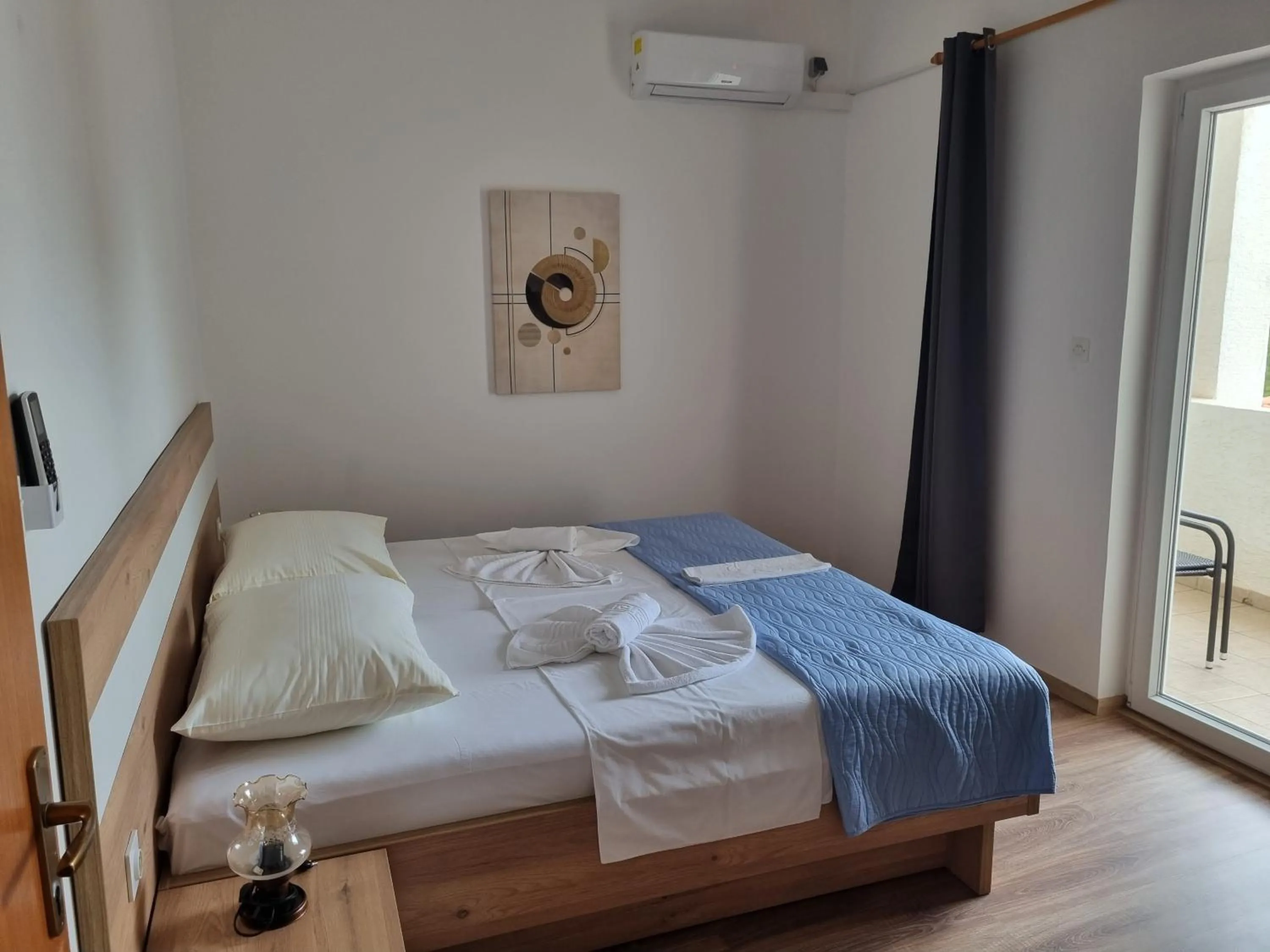 Bedroom, Bed in Bed and Breakfast MIRAMAR