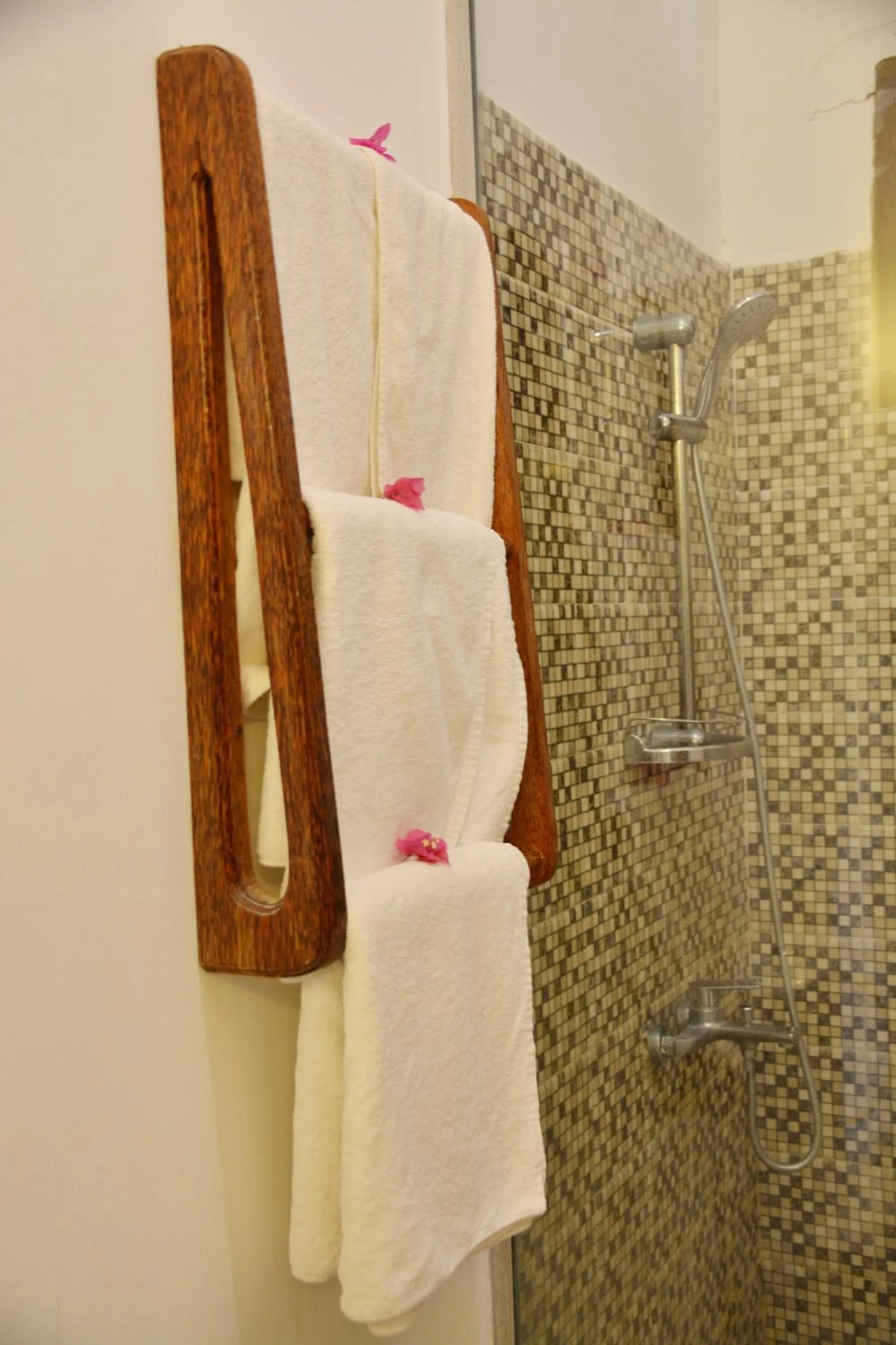 Bathroom in Zanzibar Bahari Villas