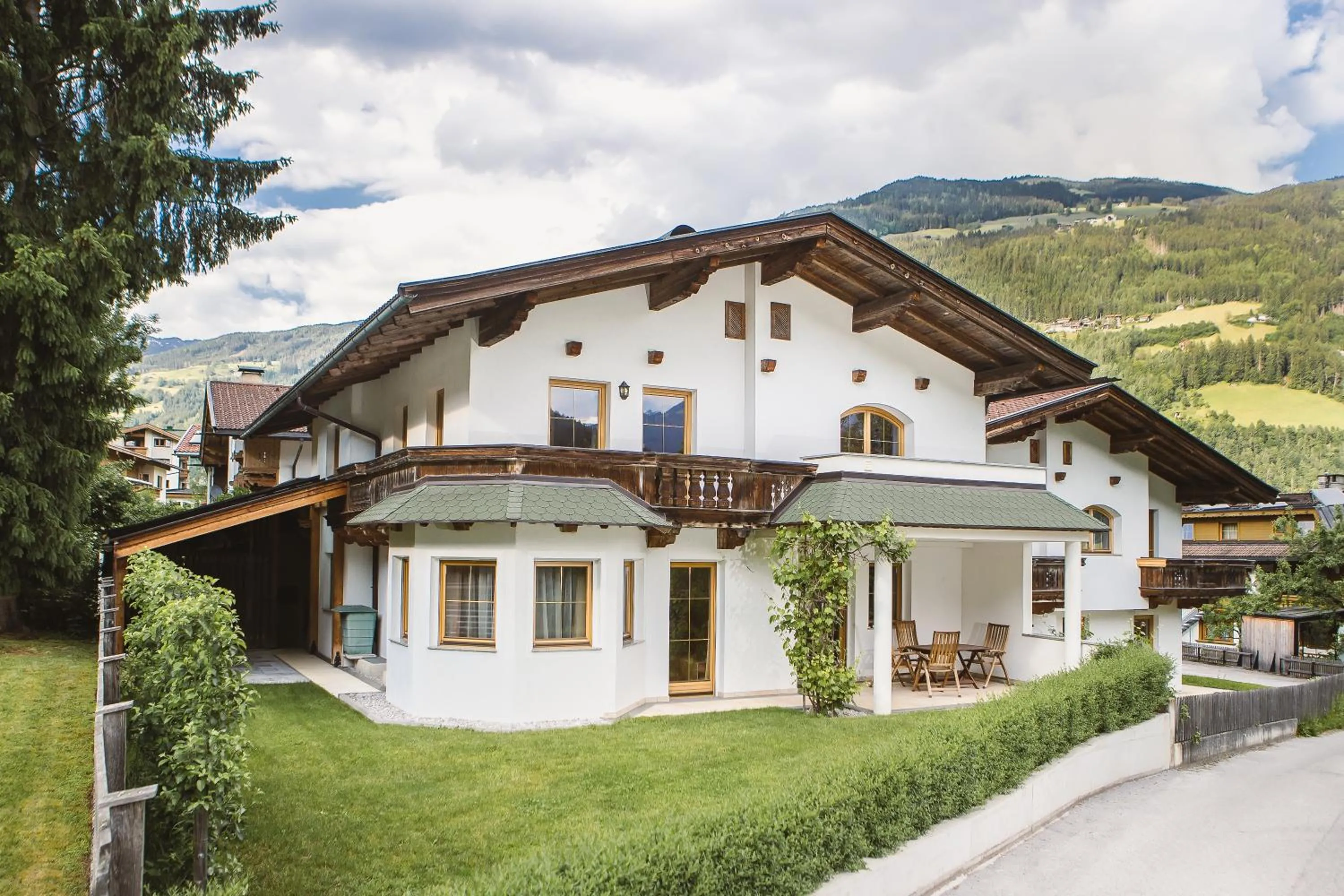 Property building in Ibex Apart