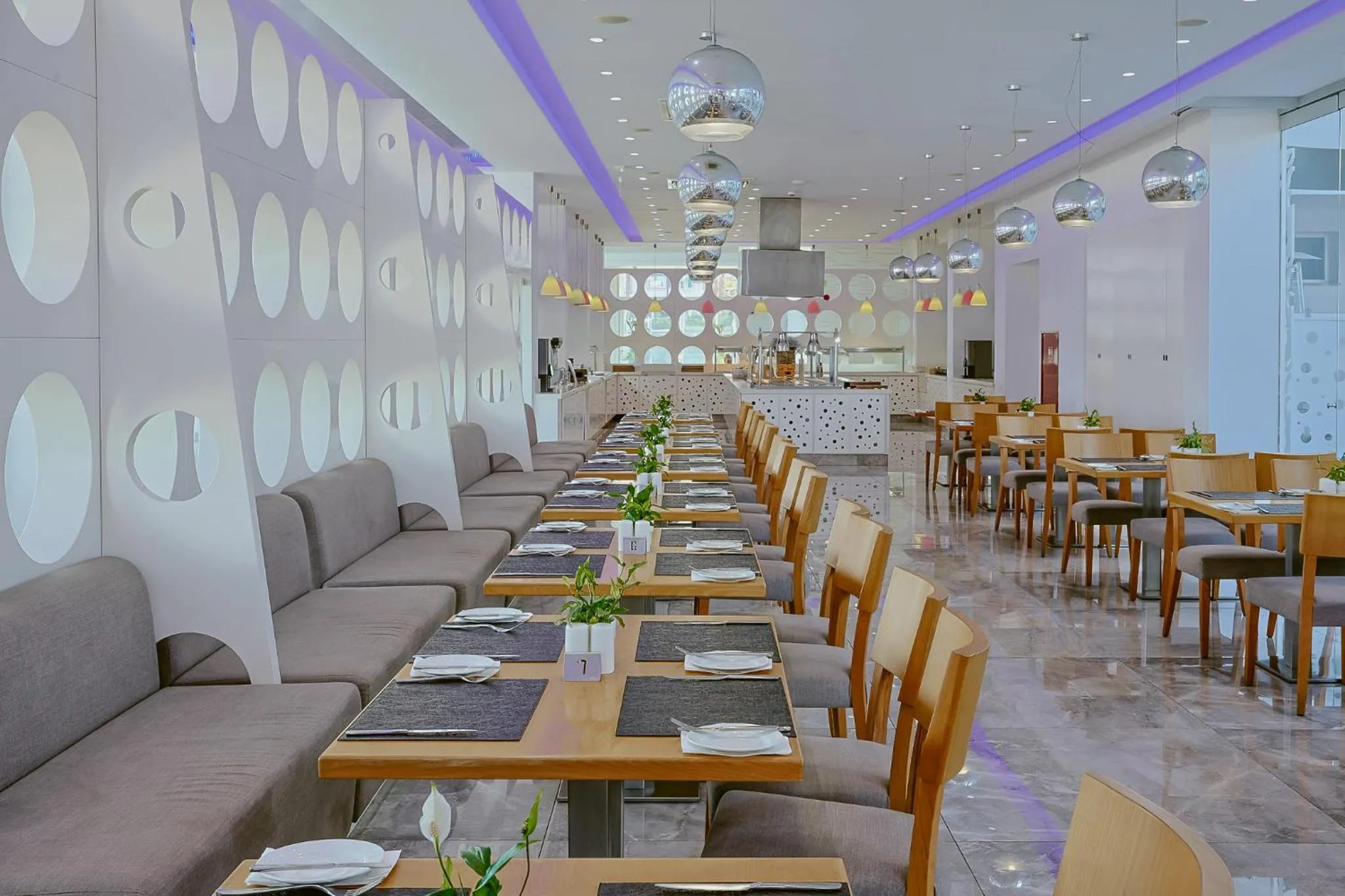 Restaurant/places to eat in River Rock Hotel