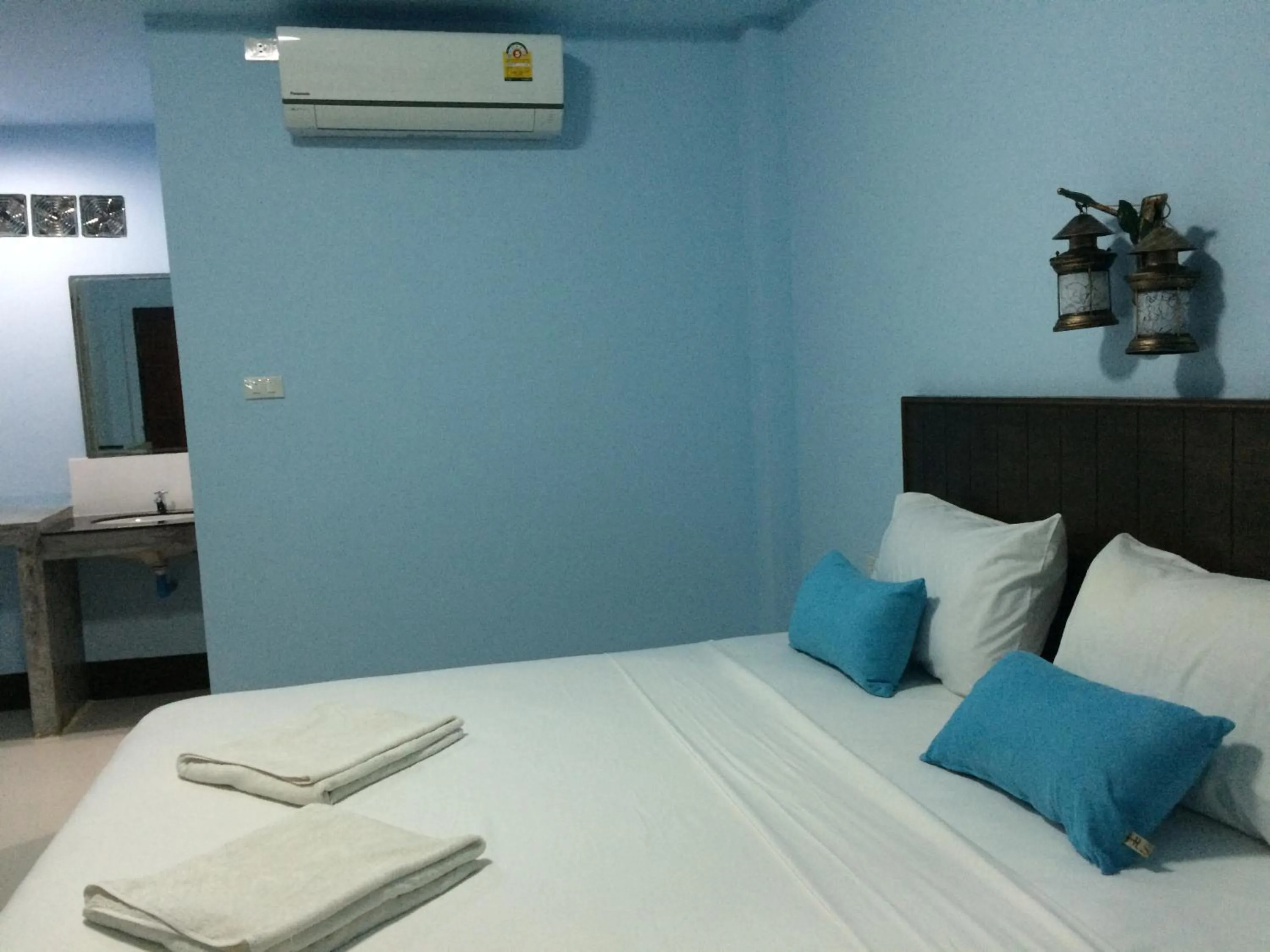 Property building, Bed in Zam Zam House