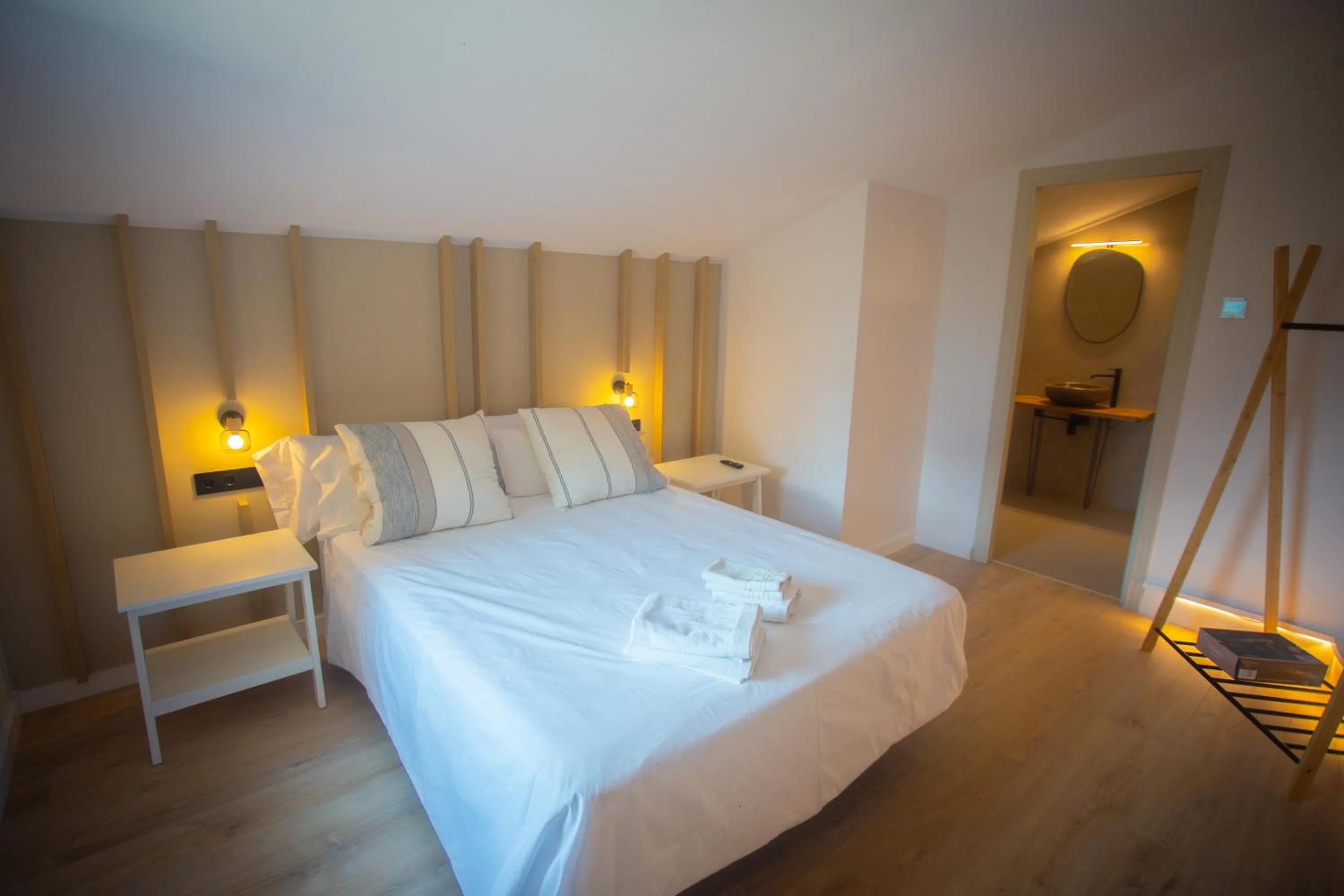 Bed in L'indret del Pedraforca Adults Only