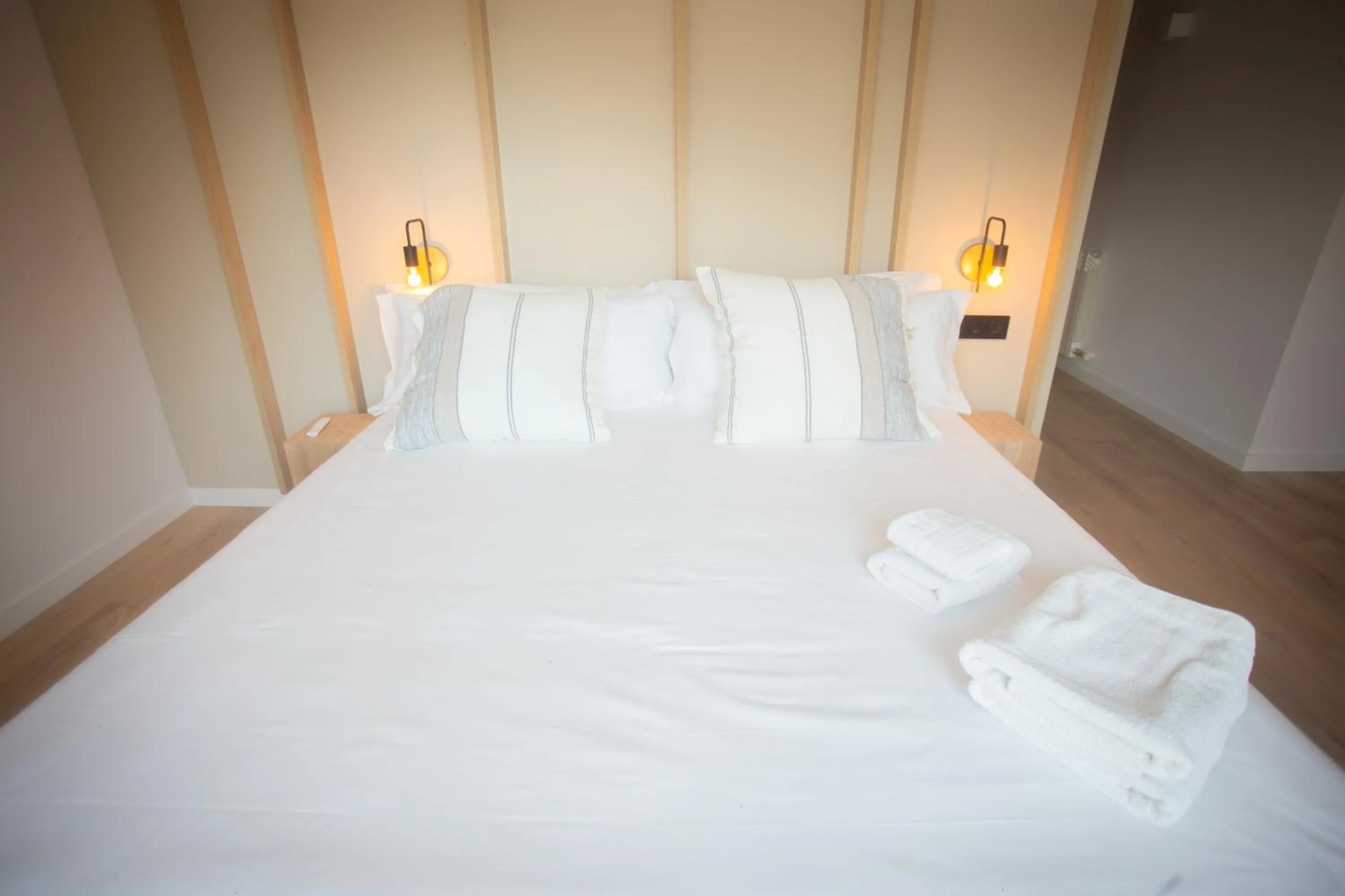 Bed in L'indret del Pedraforca Adults Only