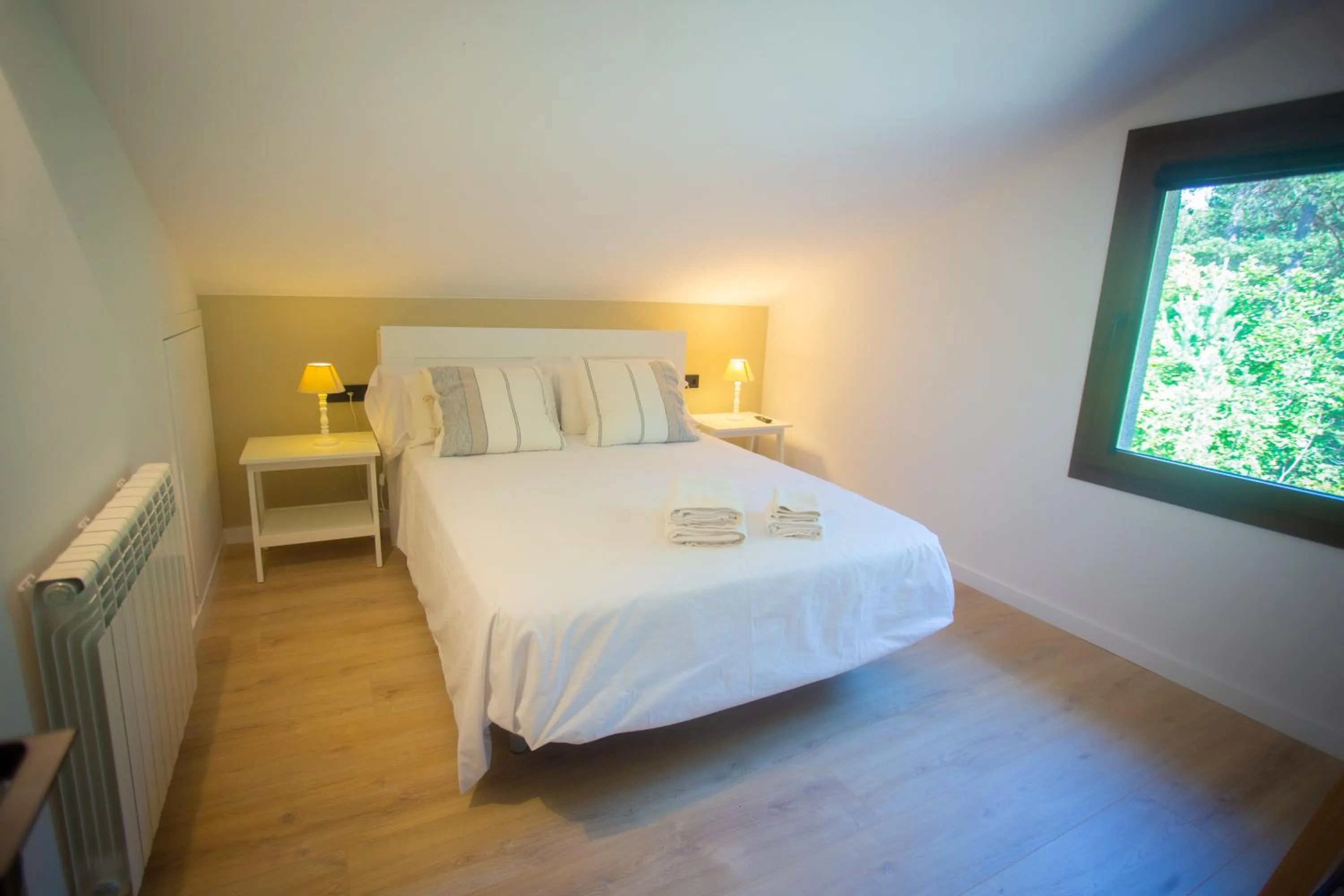 Bed in L'indret del Pedraforca Adults Only
