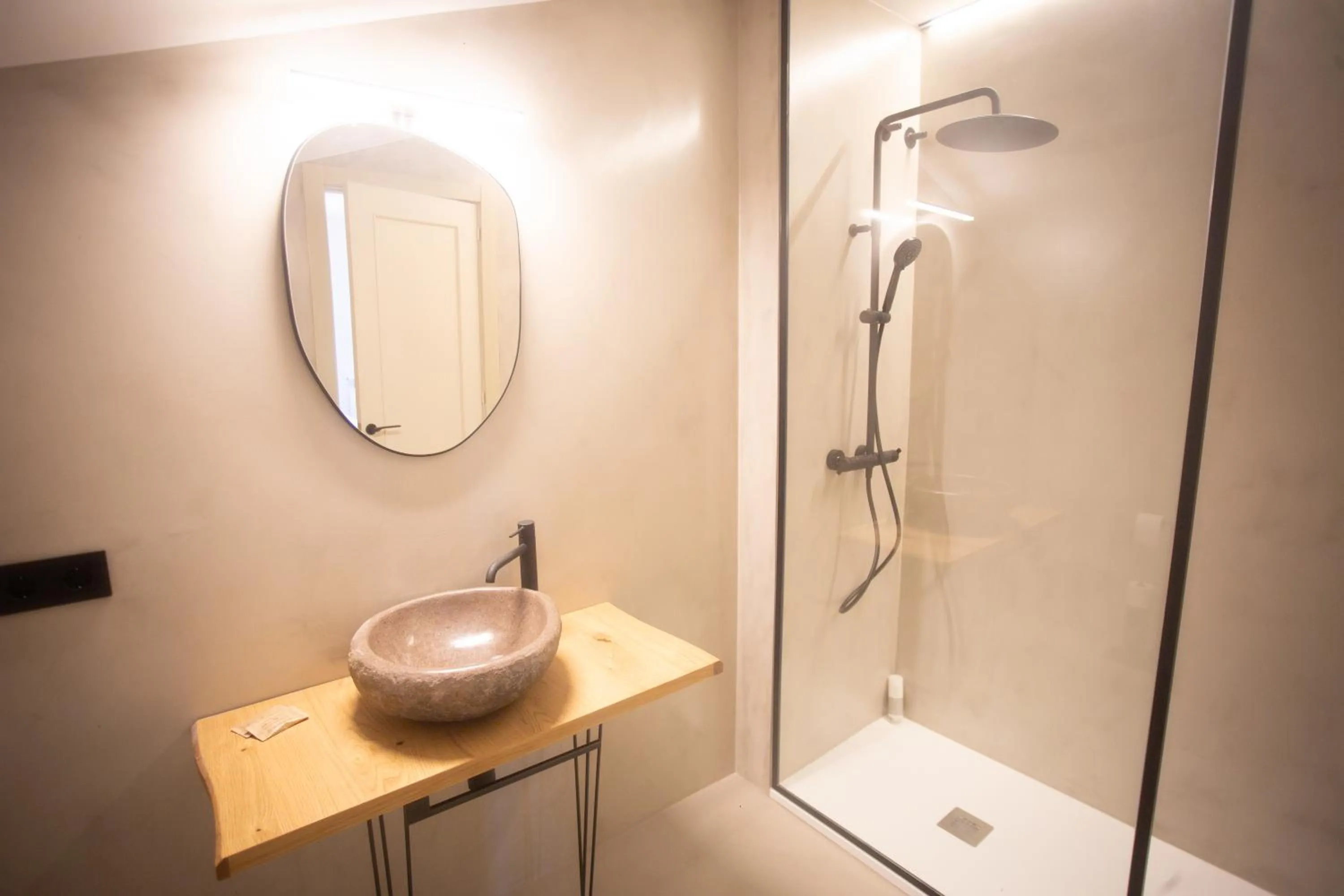 L'indret del Pedraforca Adults Only