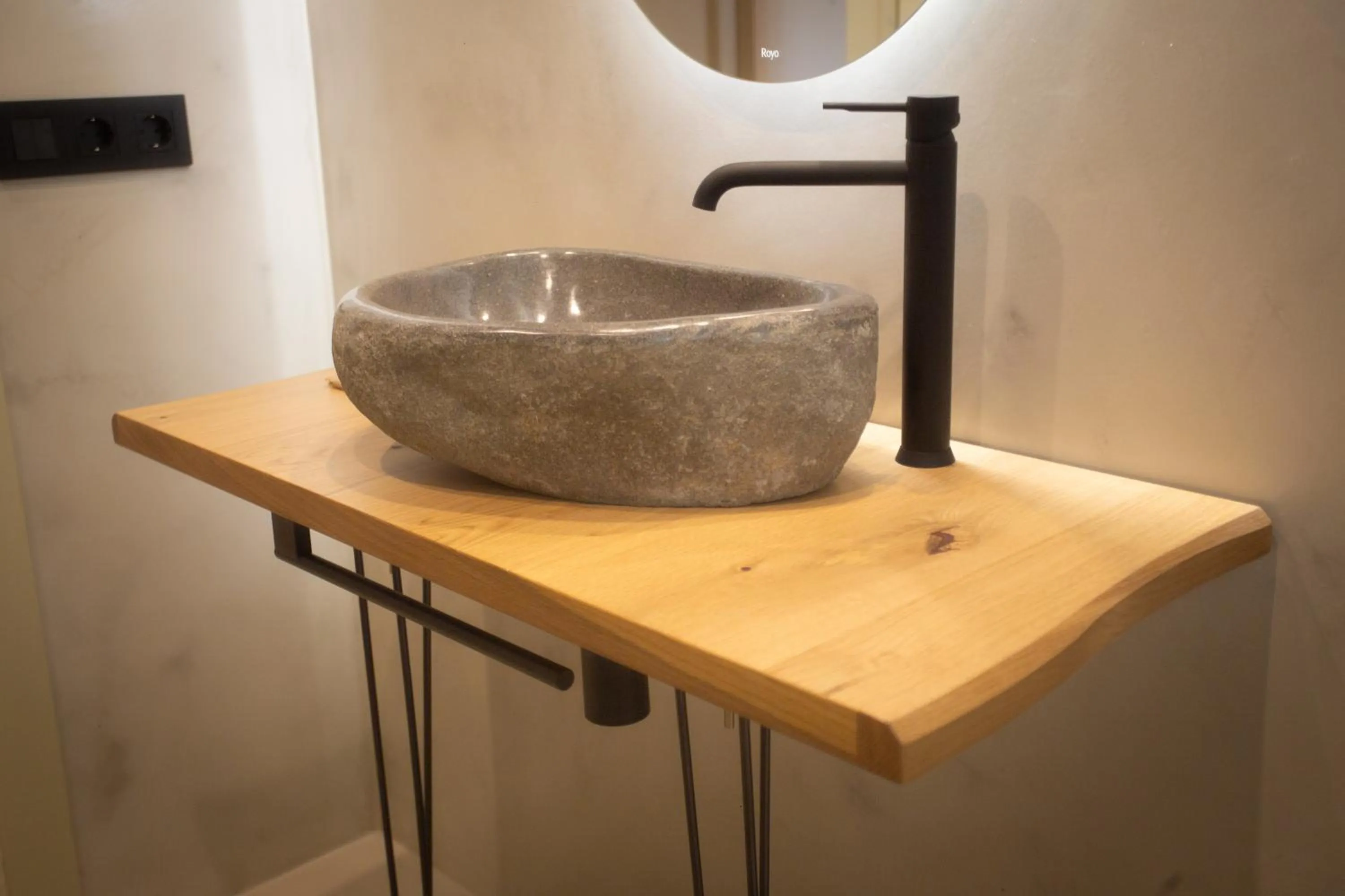 L'indret del Pedraforca Adults Only