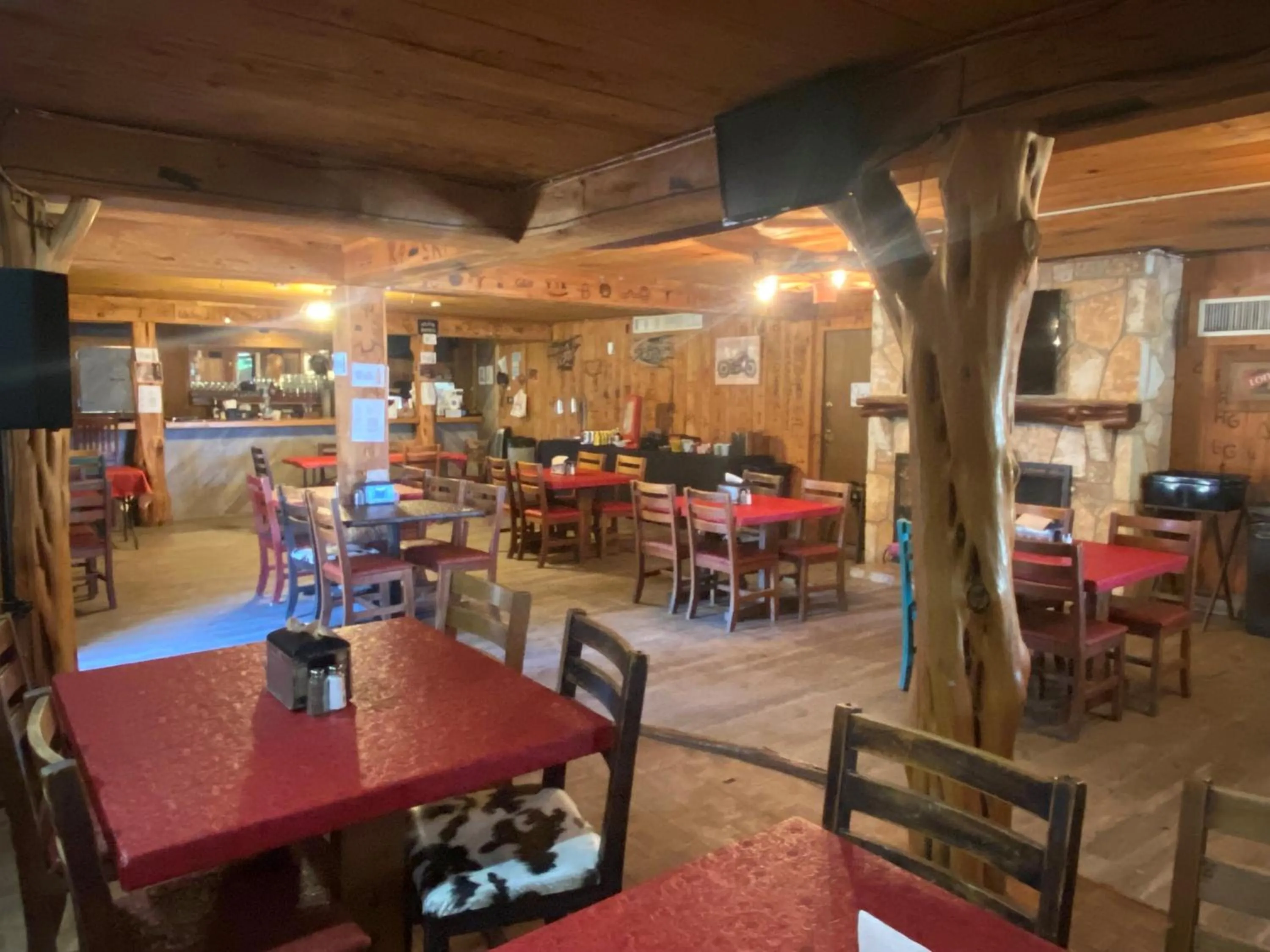 Restaurant/places to eat in Flying L Ranch Resort & Golf Course