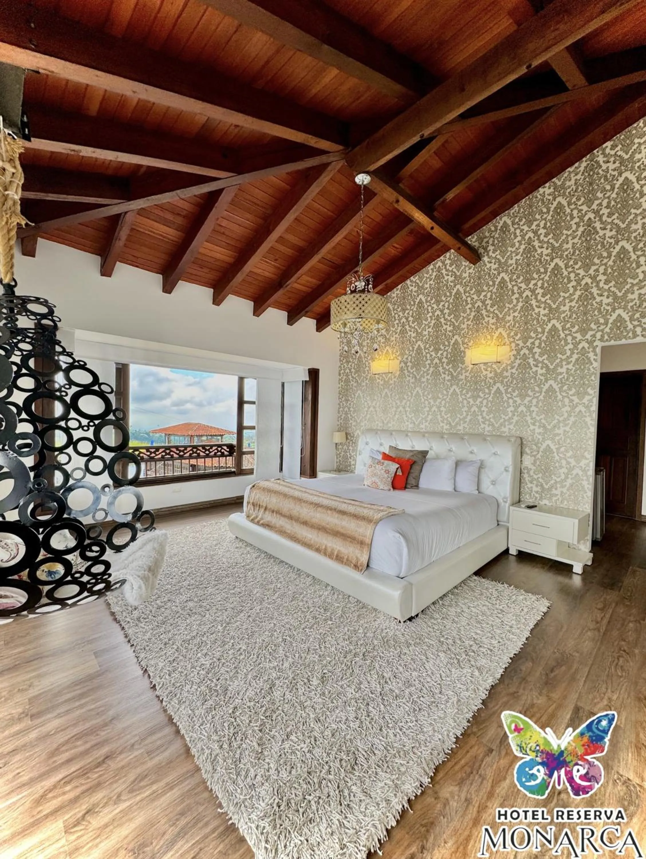 Bed in Hotel Reserva Monarca