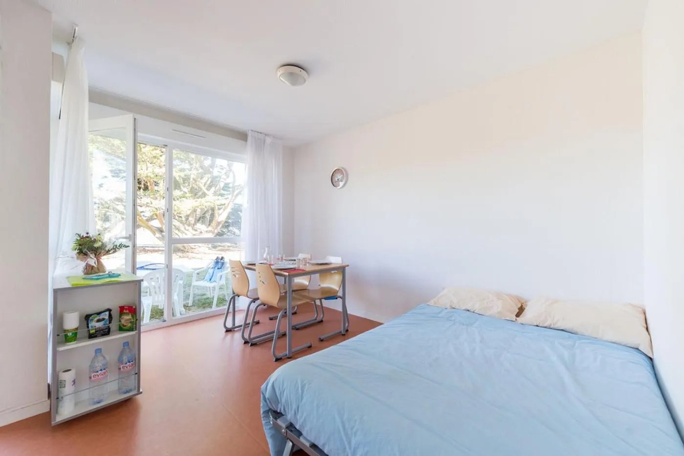 Photo of the whole room, Bed in Auberge des dunes - Rêves de mer