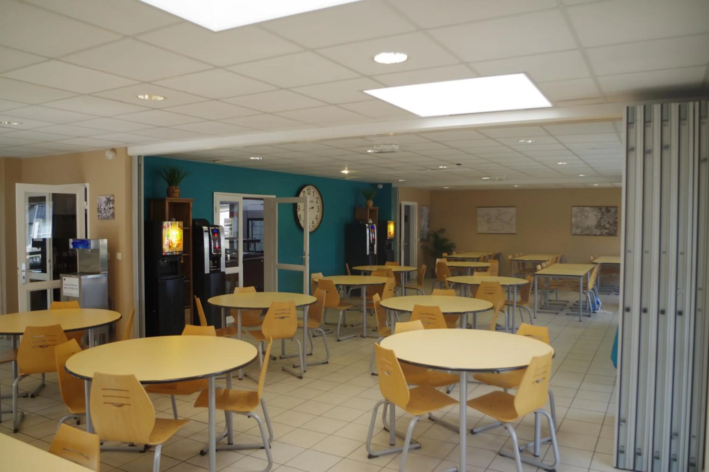 Restaurant/places to eat in Auberge des dunes - Rêves de mer