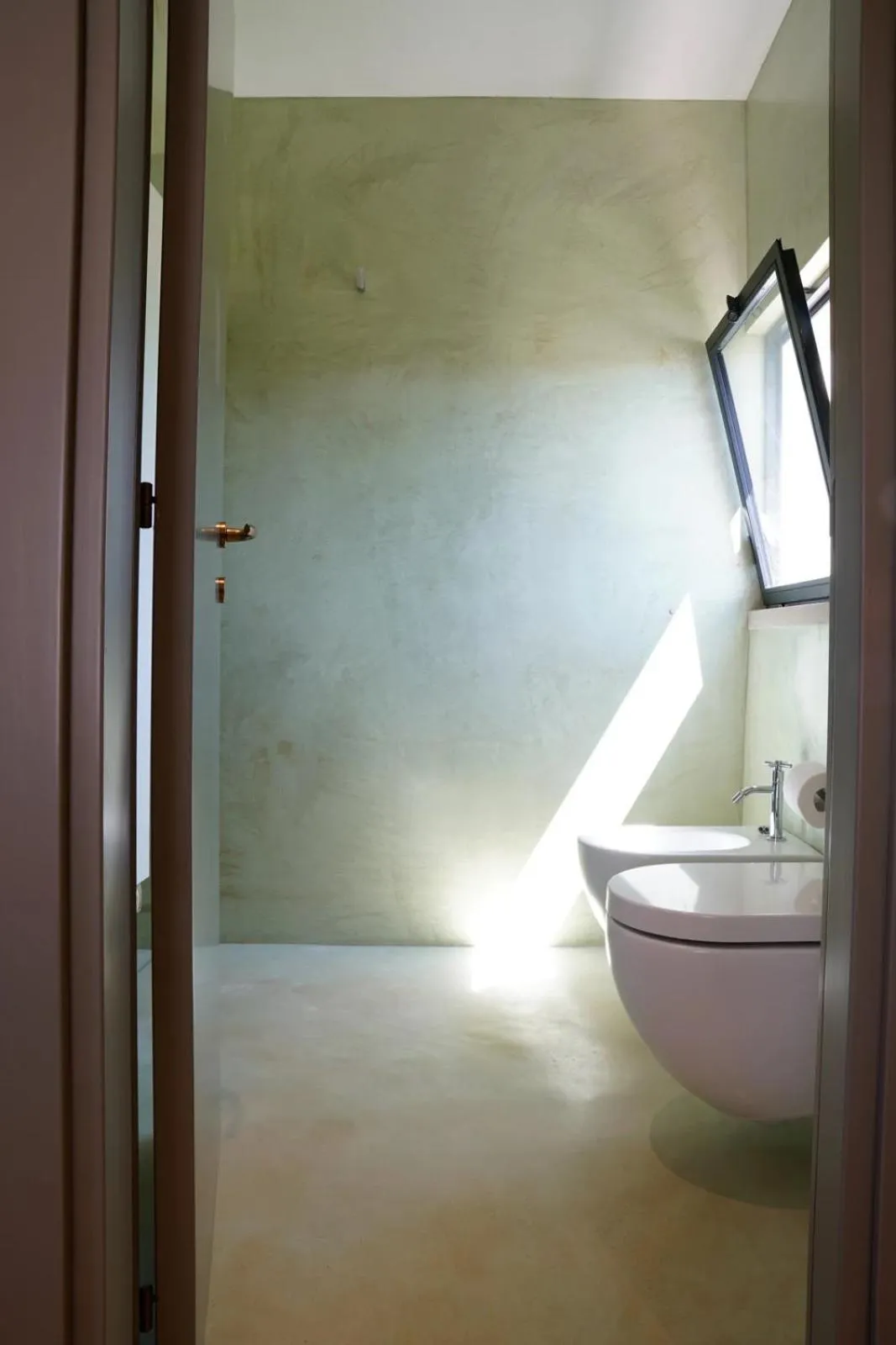 Shower in Parco Degli Aranci