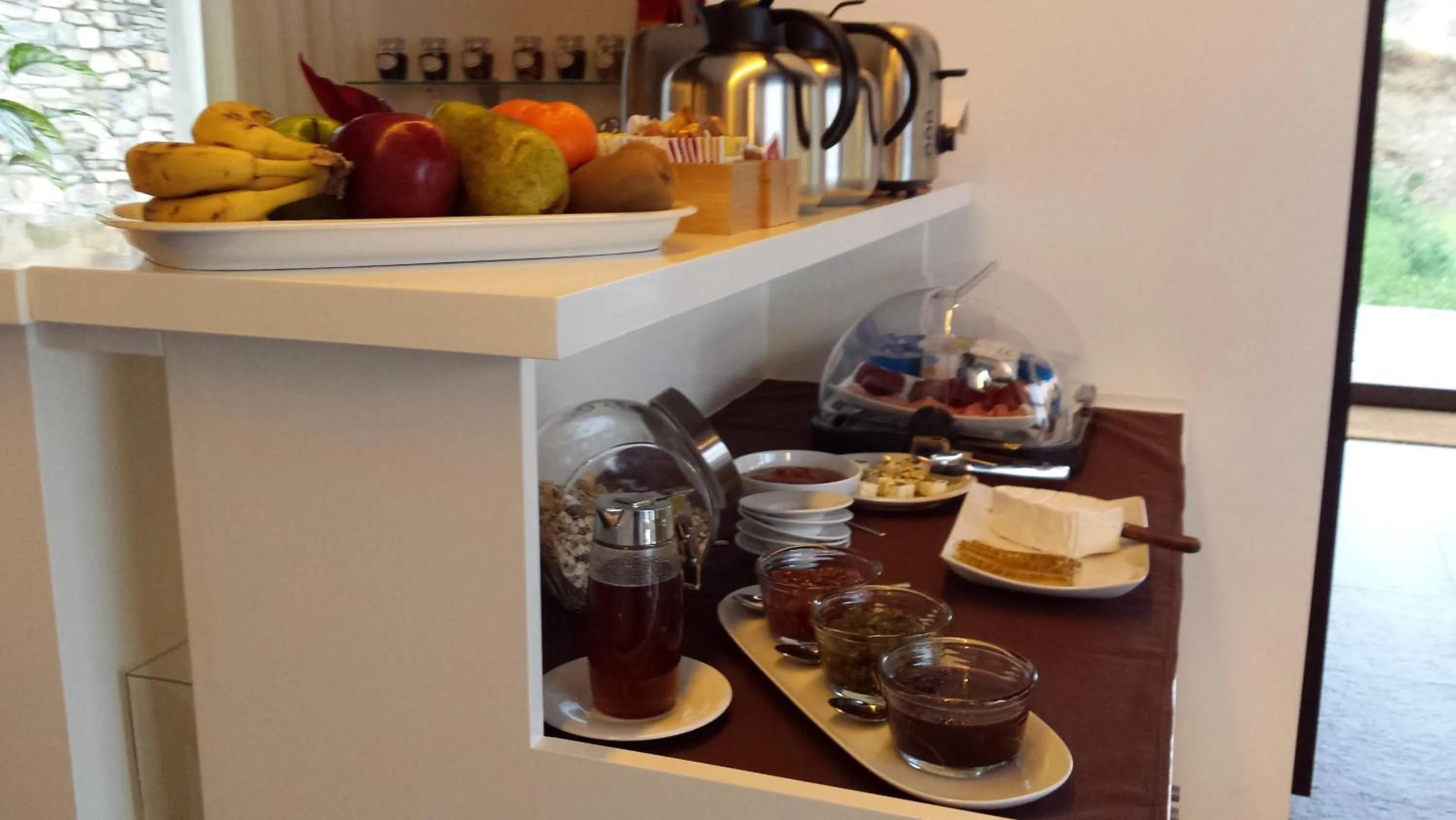 Buffet breakfast in Finca Portizuelo