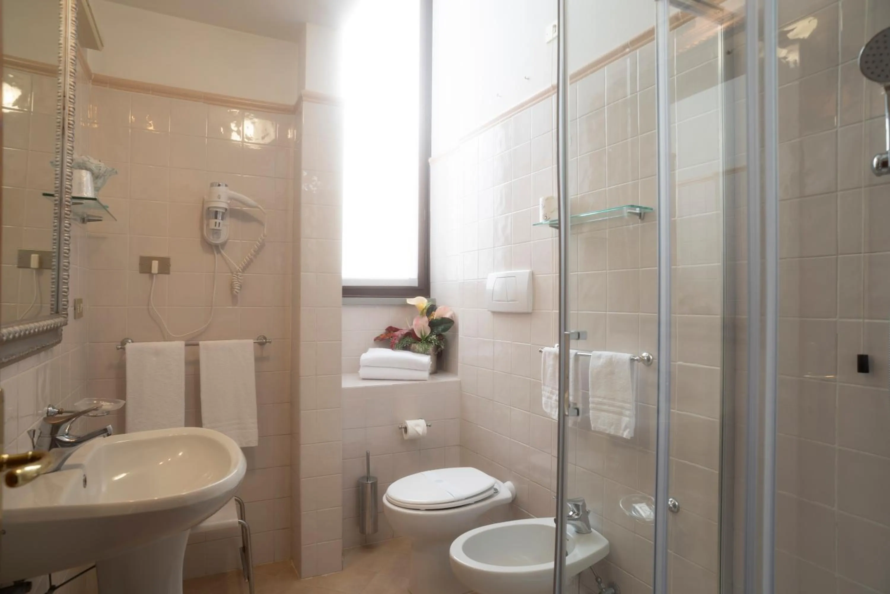 Shower in Hotel Residence La Contessina