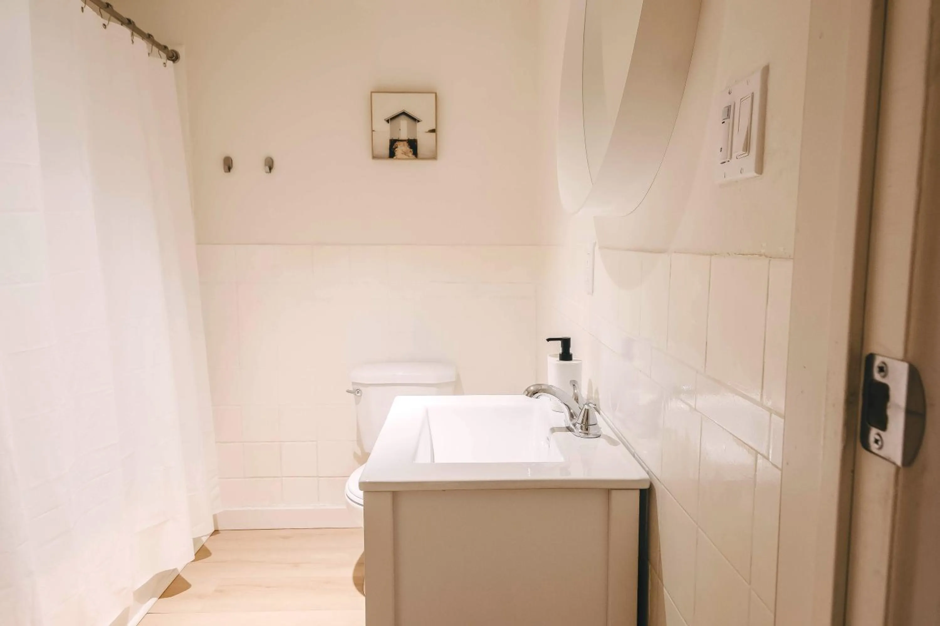 Bathroom in Lum The Queen