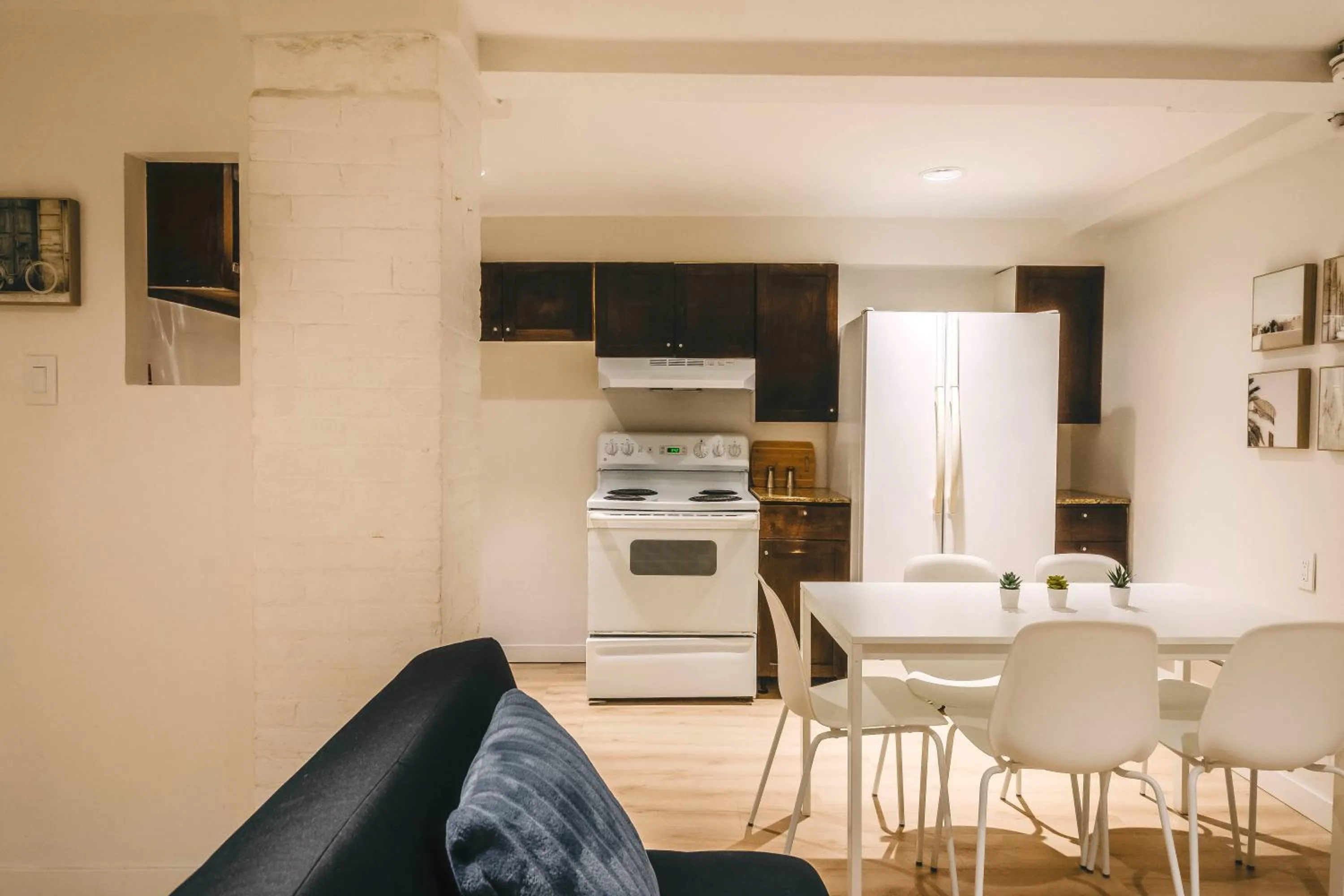 Kitchen or kitchenette in Lum The Queen