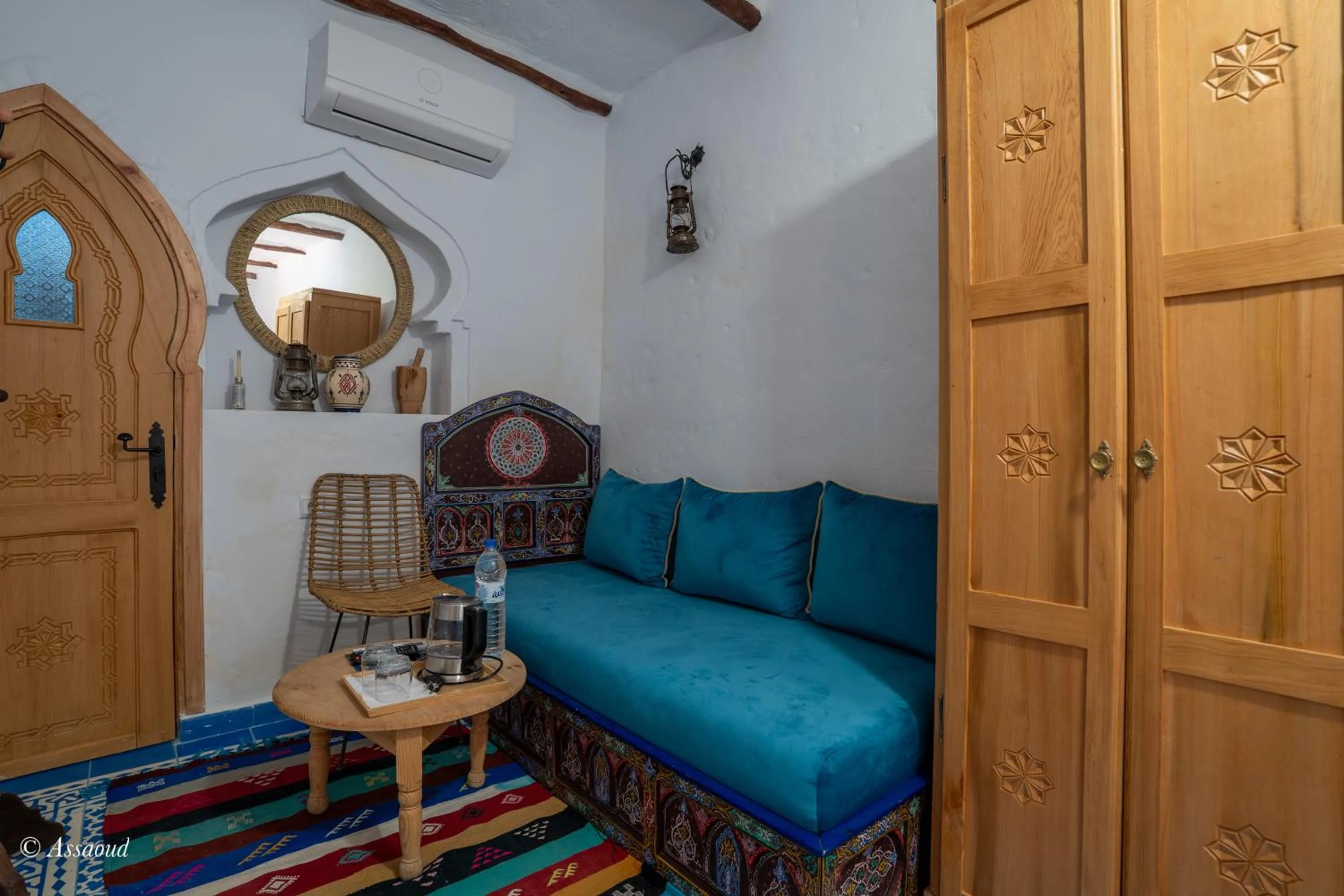 Living room in Riad ALHAMBRA