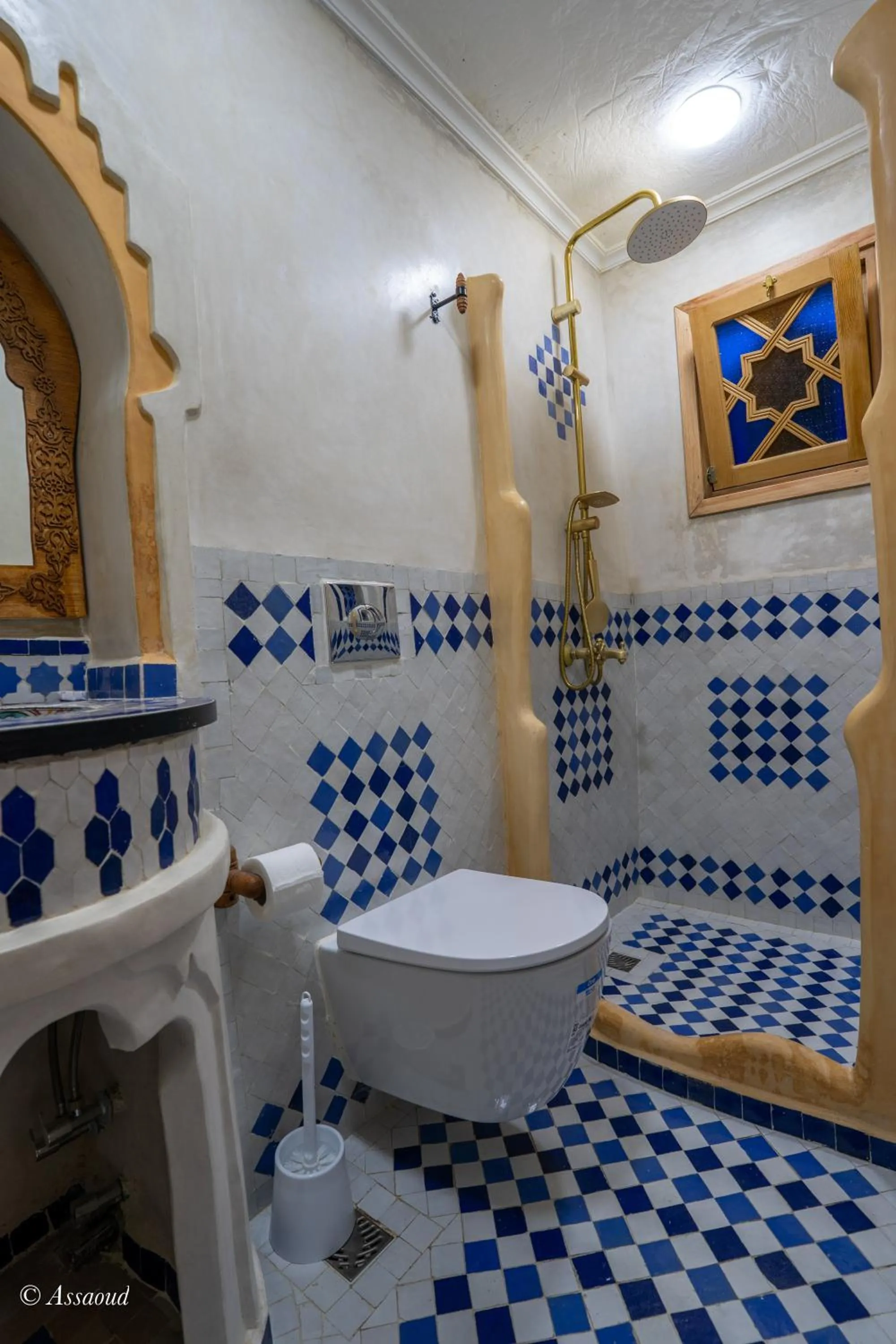 Shower in Riad ALHAMBRA