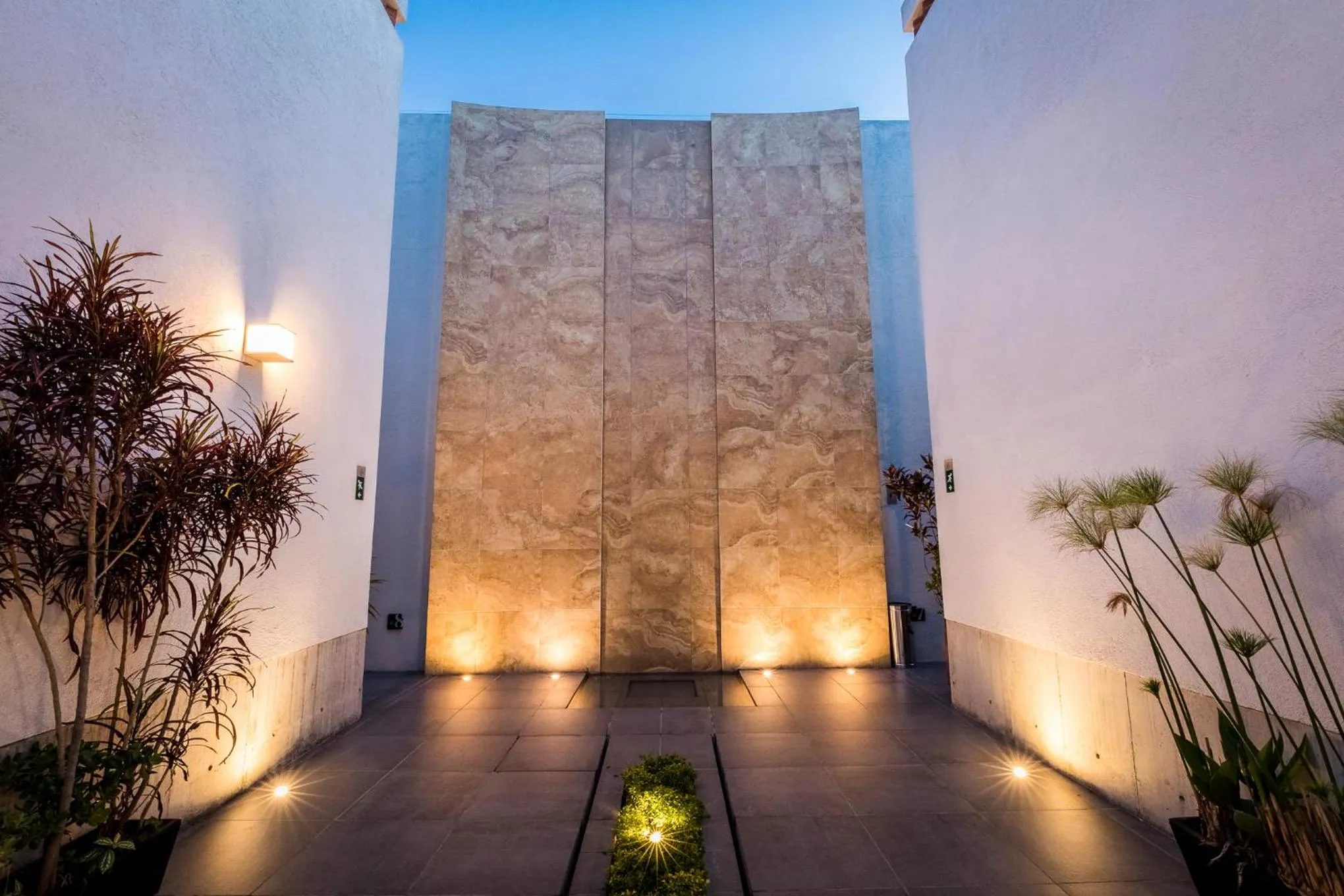 On site in Marialicia Suites, Hotel Boutique