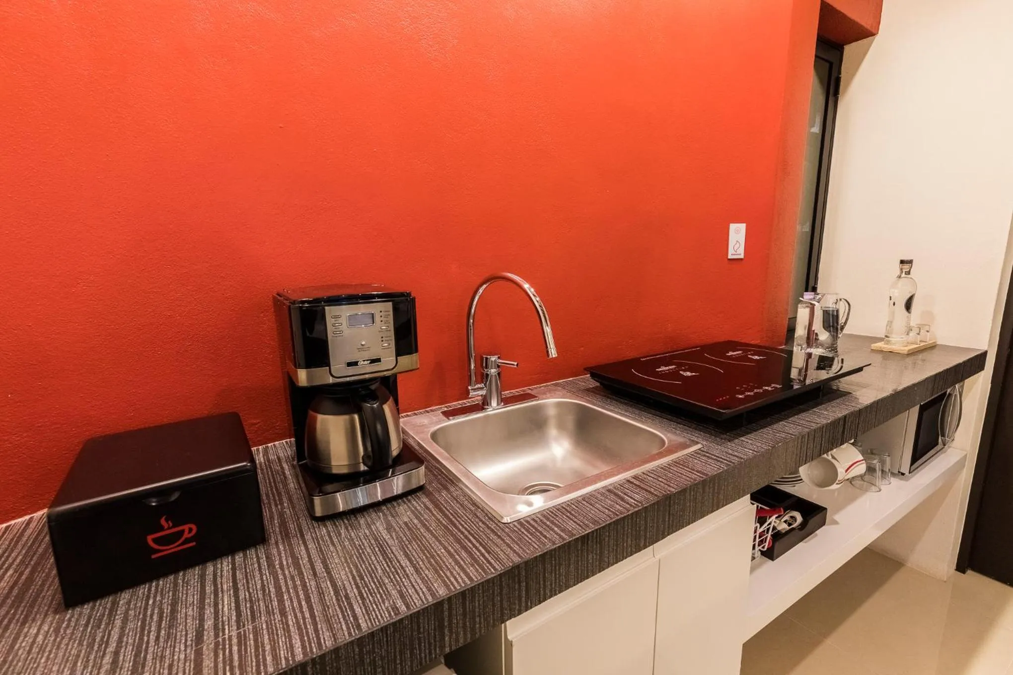 Kitchen or kitchenette in Marialicia Suites, Hotel Boutique