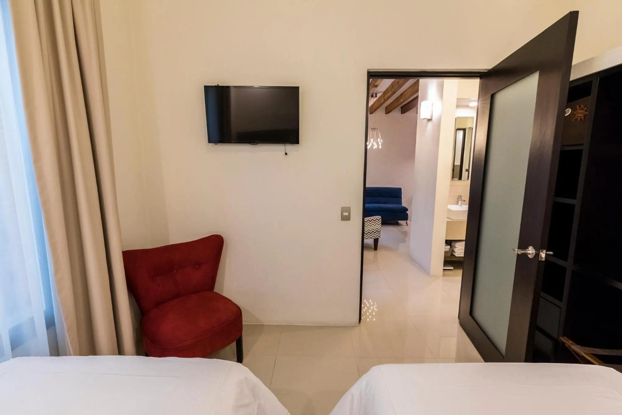 Bedroom, Bed in Marialicia Suites, Hotel Boutique