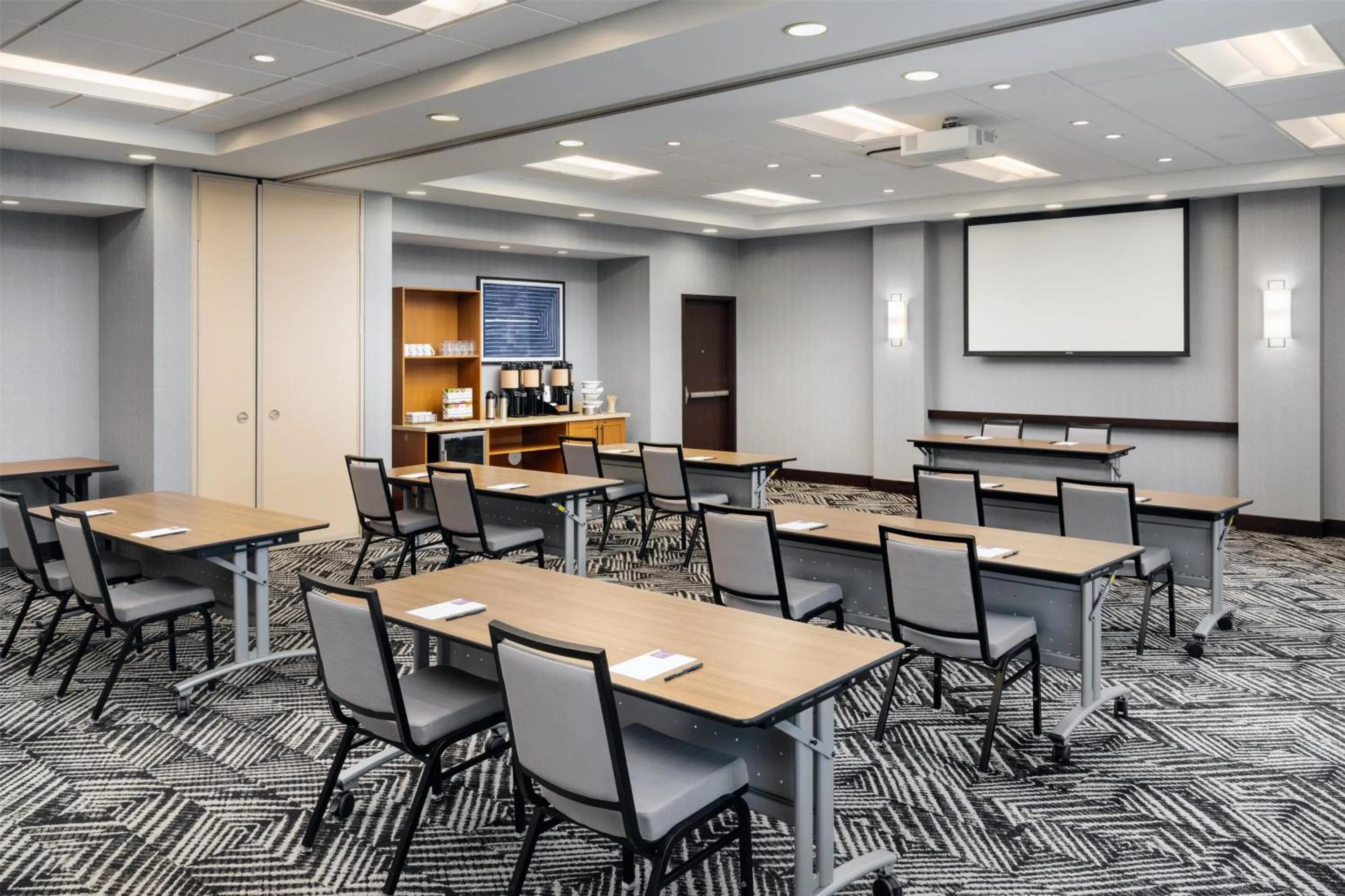 Meeting/conference room in Hyatt Place Canton