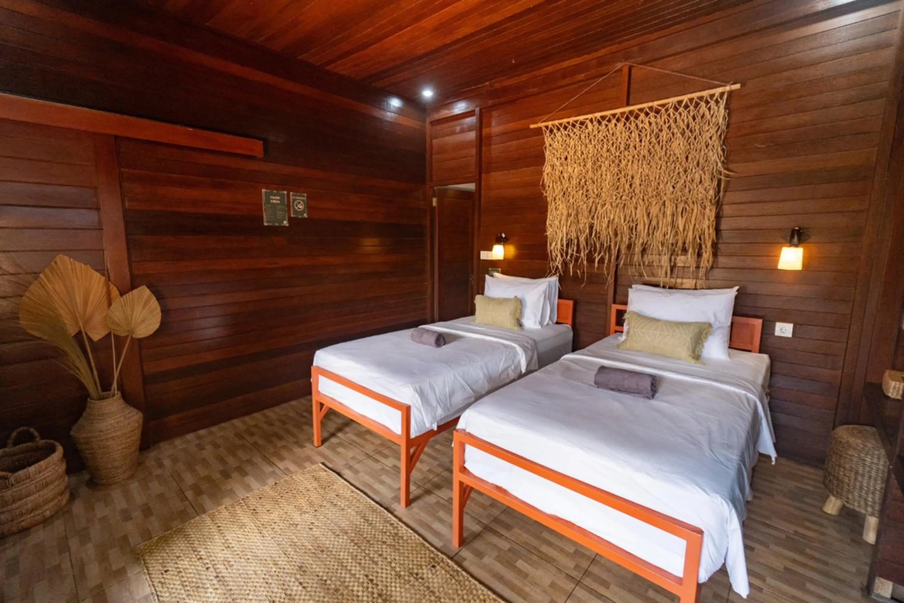 Bed in Mad Monkey Nusa Lembongan