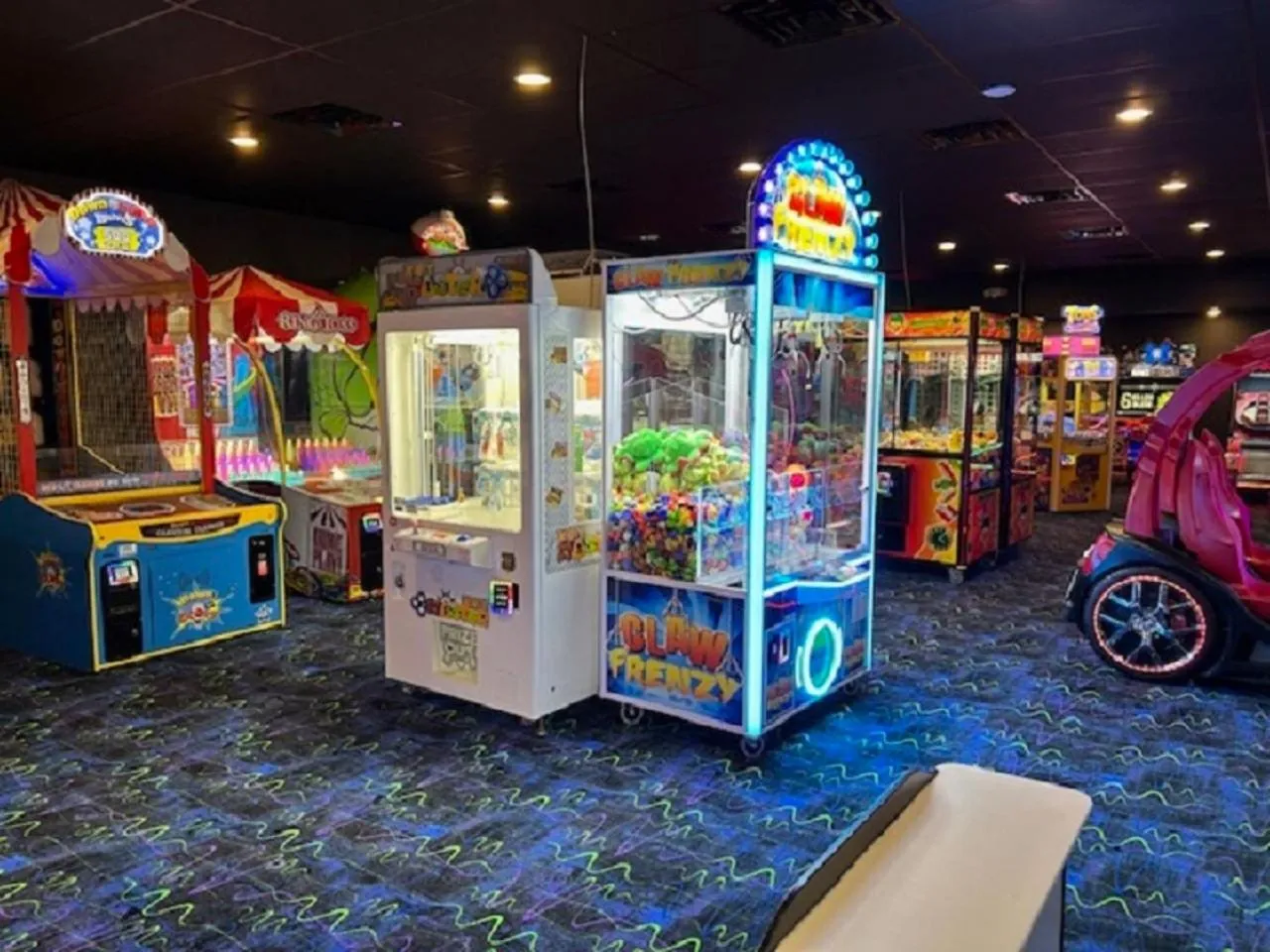 Game Room in Sand Dunes Resort & Suites