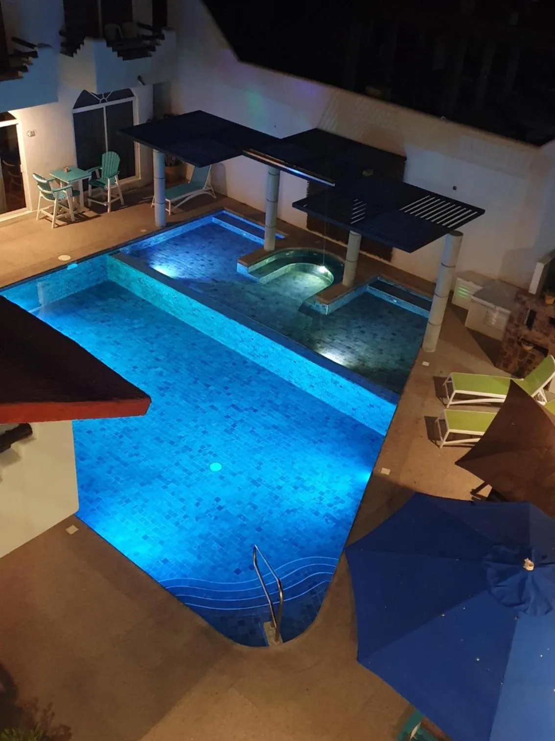 Swimming pool in Hotel Boutique Eden Costa