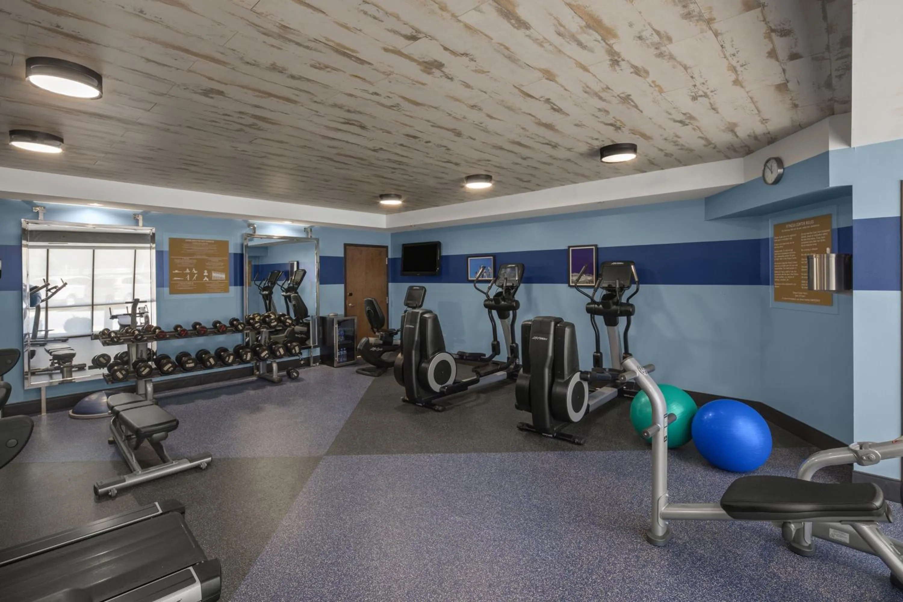 Fitness centre/facilities in Four Points by Sheraton Newark Christiana Wilmington