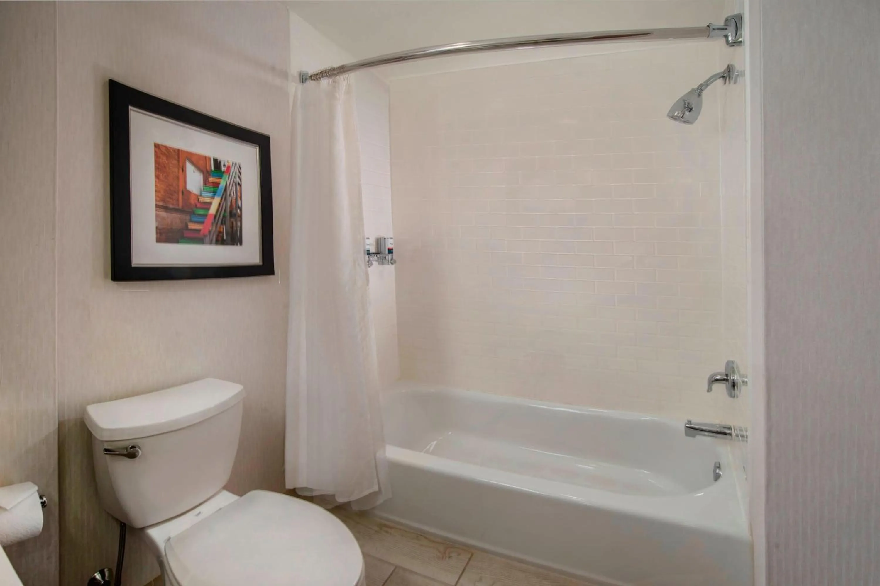 Bathroom in Four Points by Sheraton Newark Christiana Wilmington