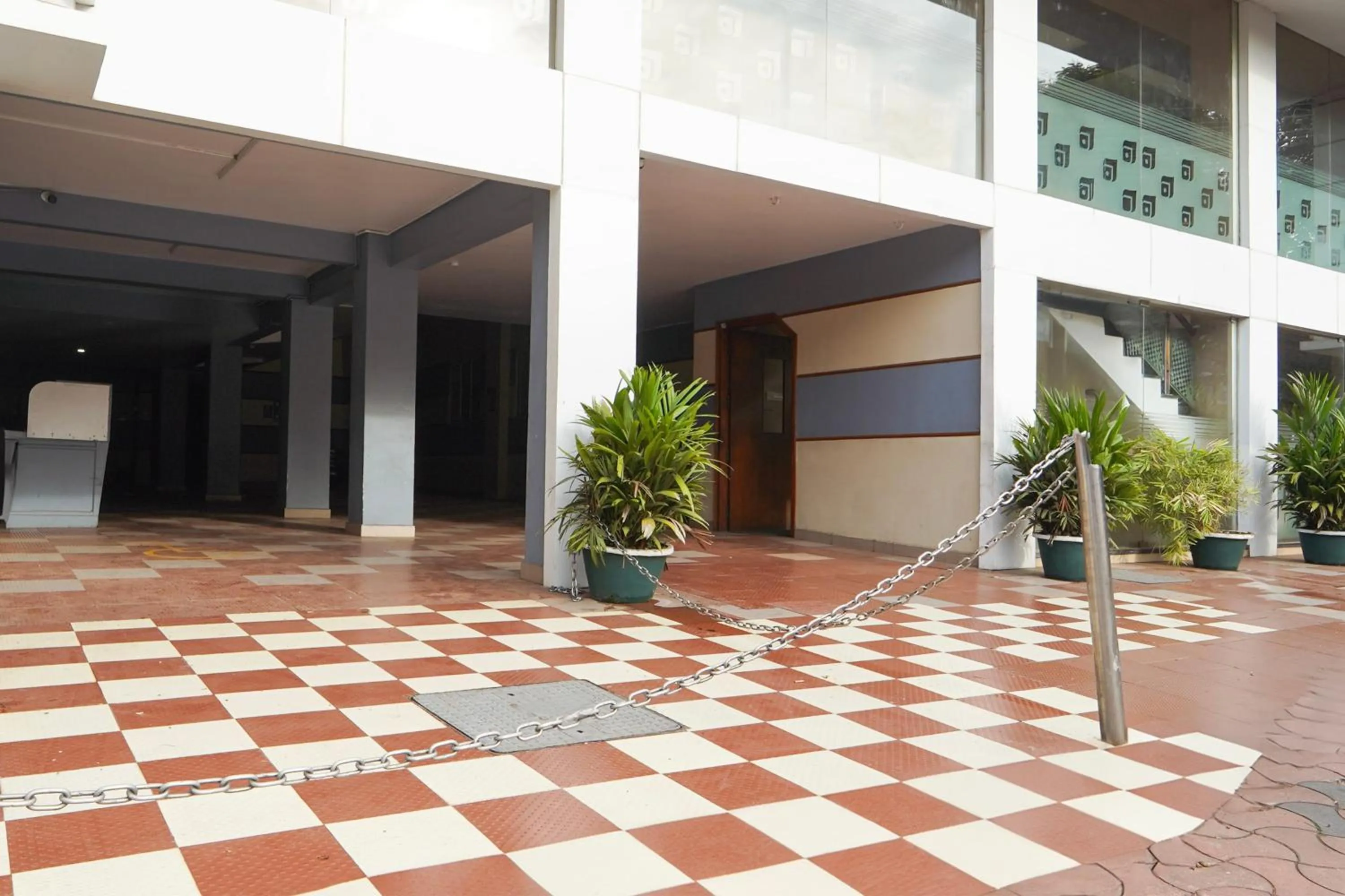 Food in Super Townhouse MG Road Trivandrum Formerly Nandanam Park