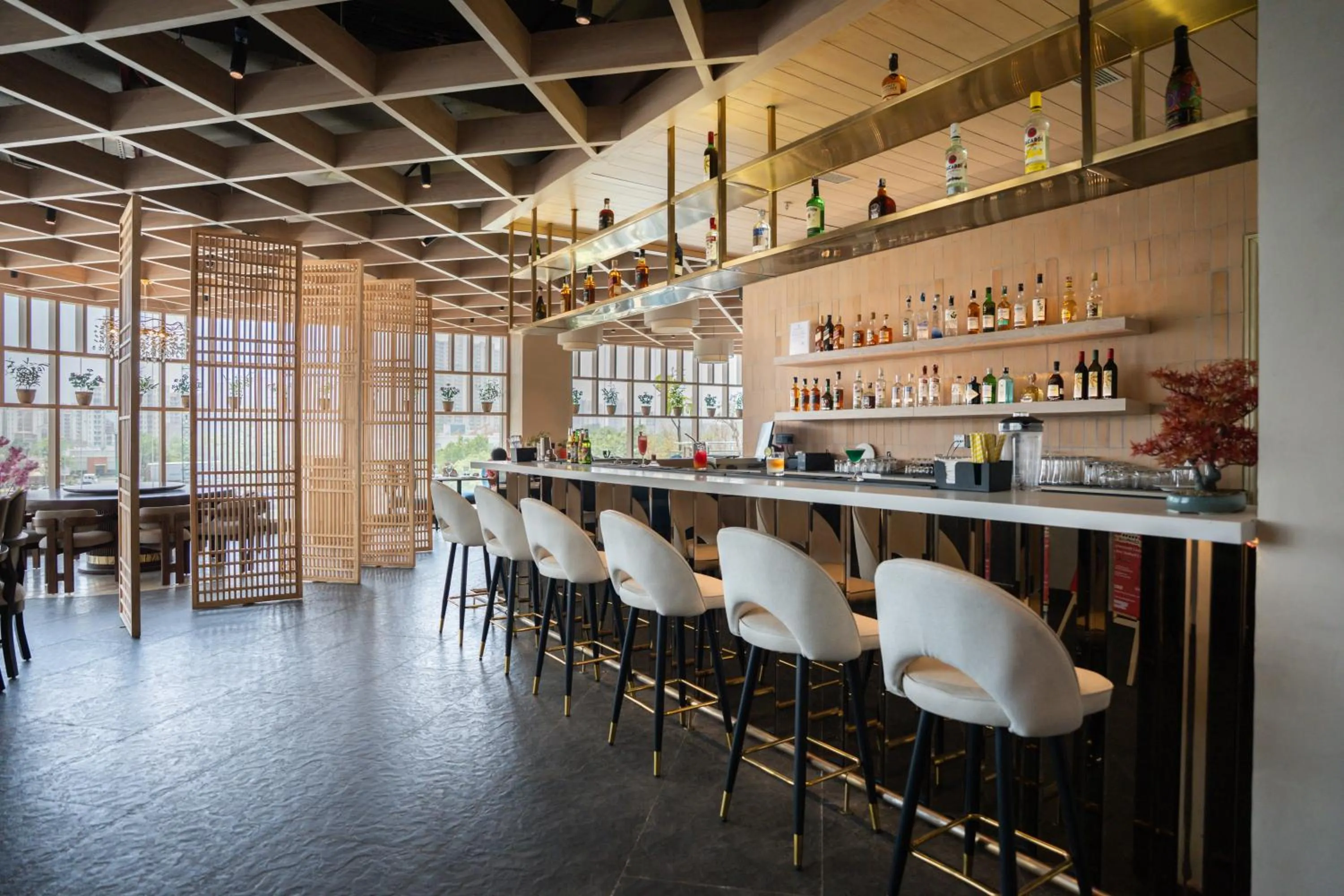 Lounge or bar in AR Suites KLJ Square