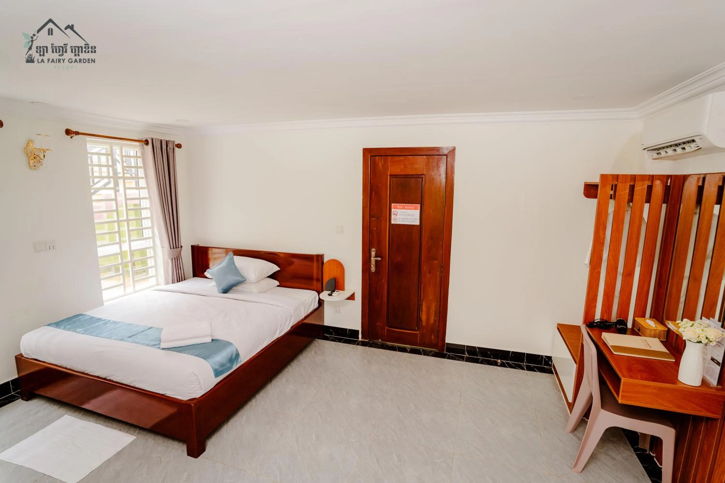 Photo of the whole room, Bed in La Fairy Garden Resort