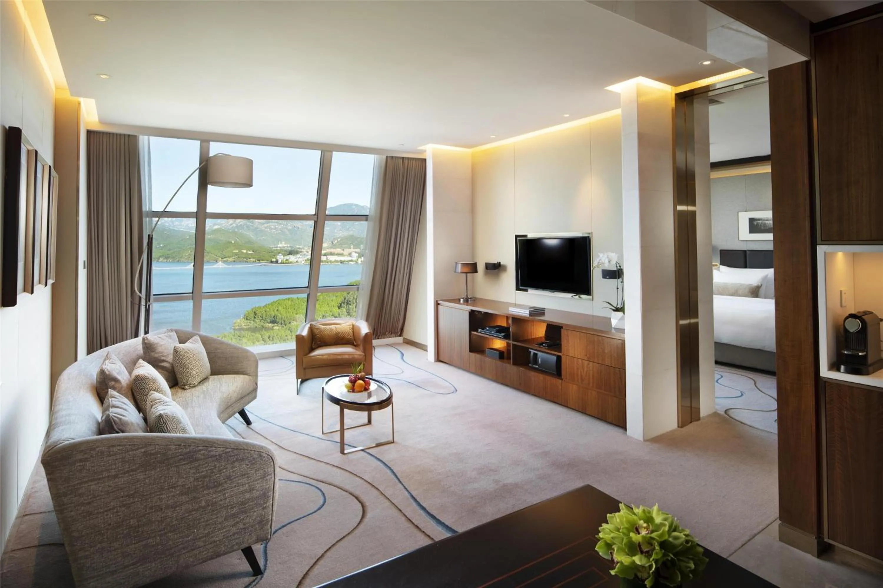 Bedroom in Sunrise Kempinski Hotel Beijing