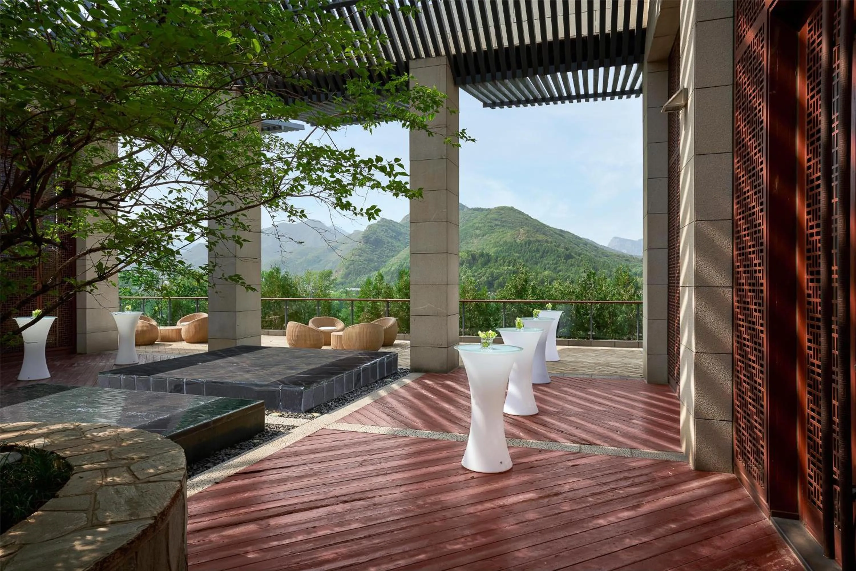 Meeting/conference room in Yanqi Hotel, Managed by Kempinski