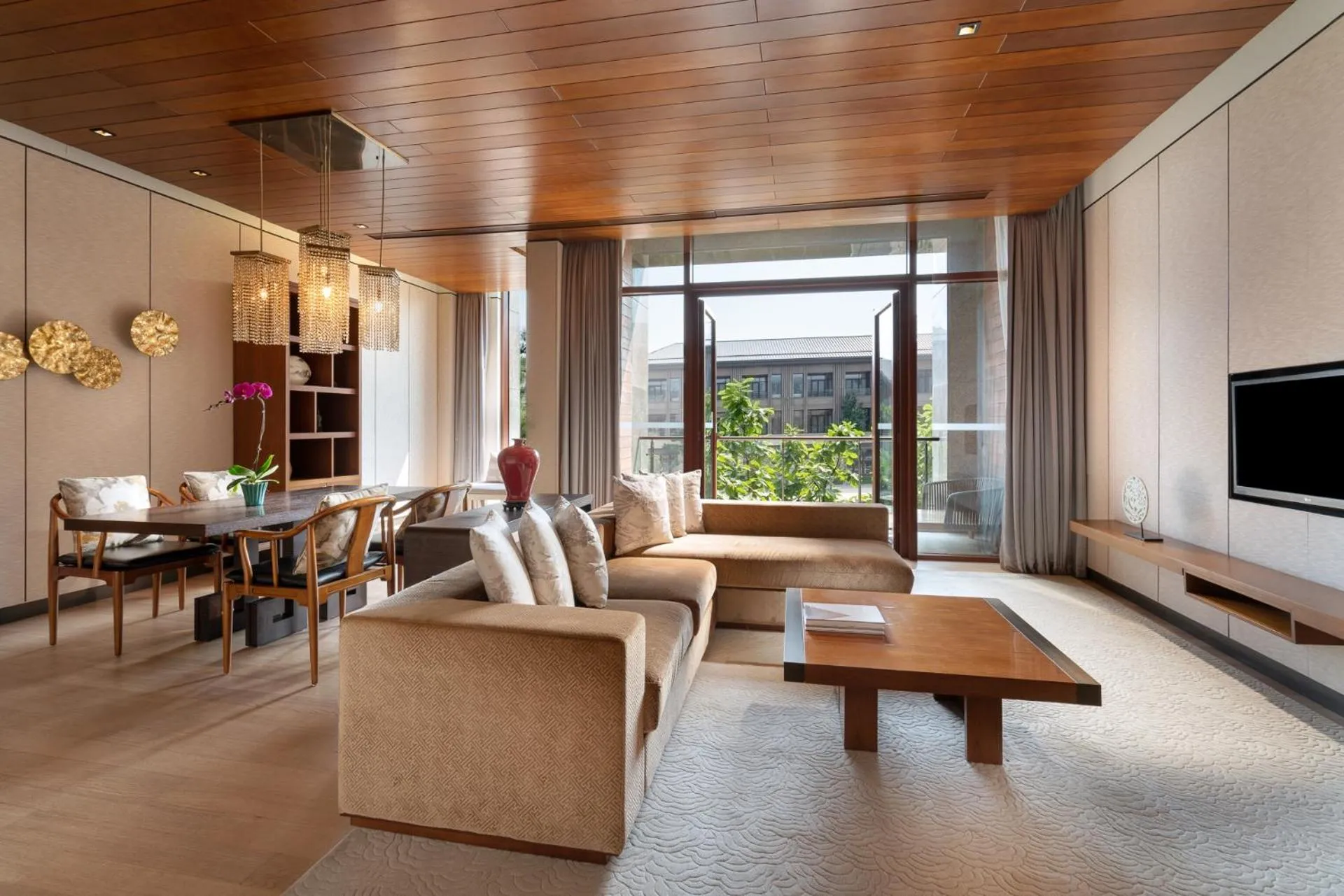 Yanqi Hotel, Managed by Kempinski