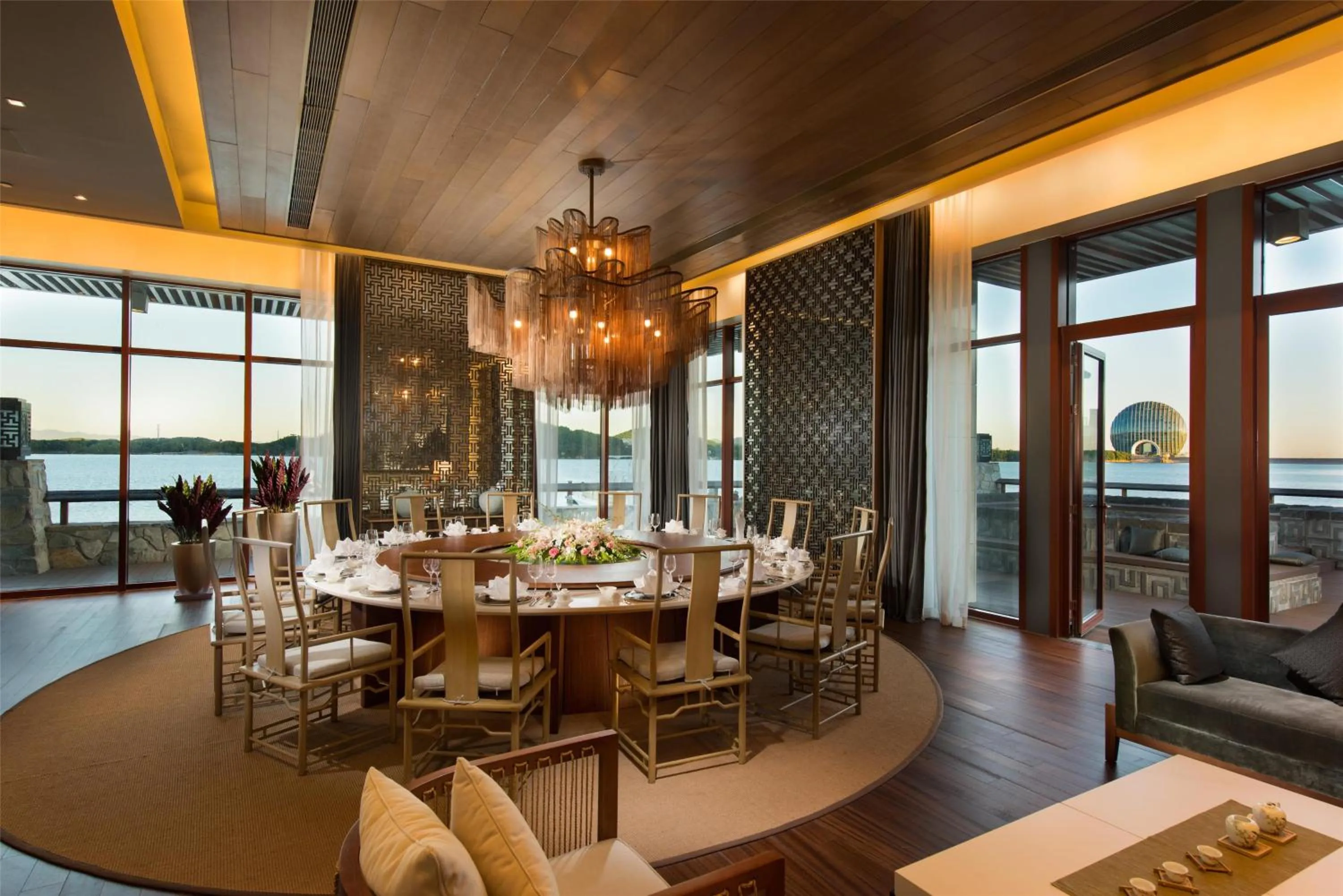 Restaurant/places to eat in Yanqi Hotel, Managed by Kempinski