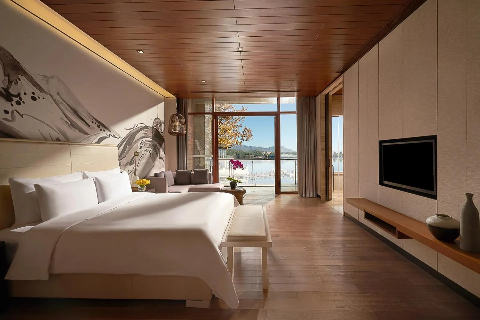 Bedroom, Bed in Yanqi Hotel, Managed by Kempinski