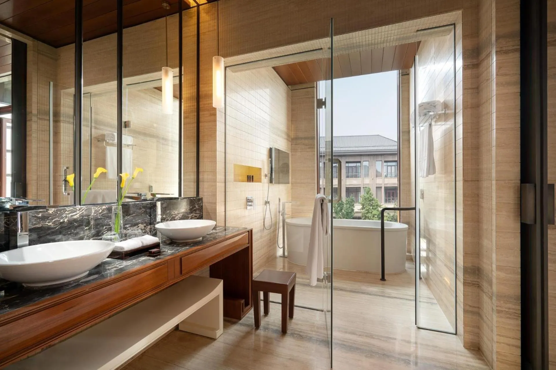 Photo of the whole room in Yanqi Hotel, Managed by Kempinski