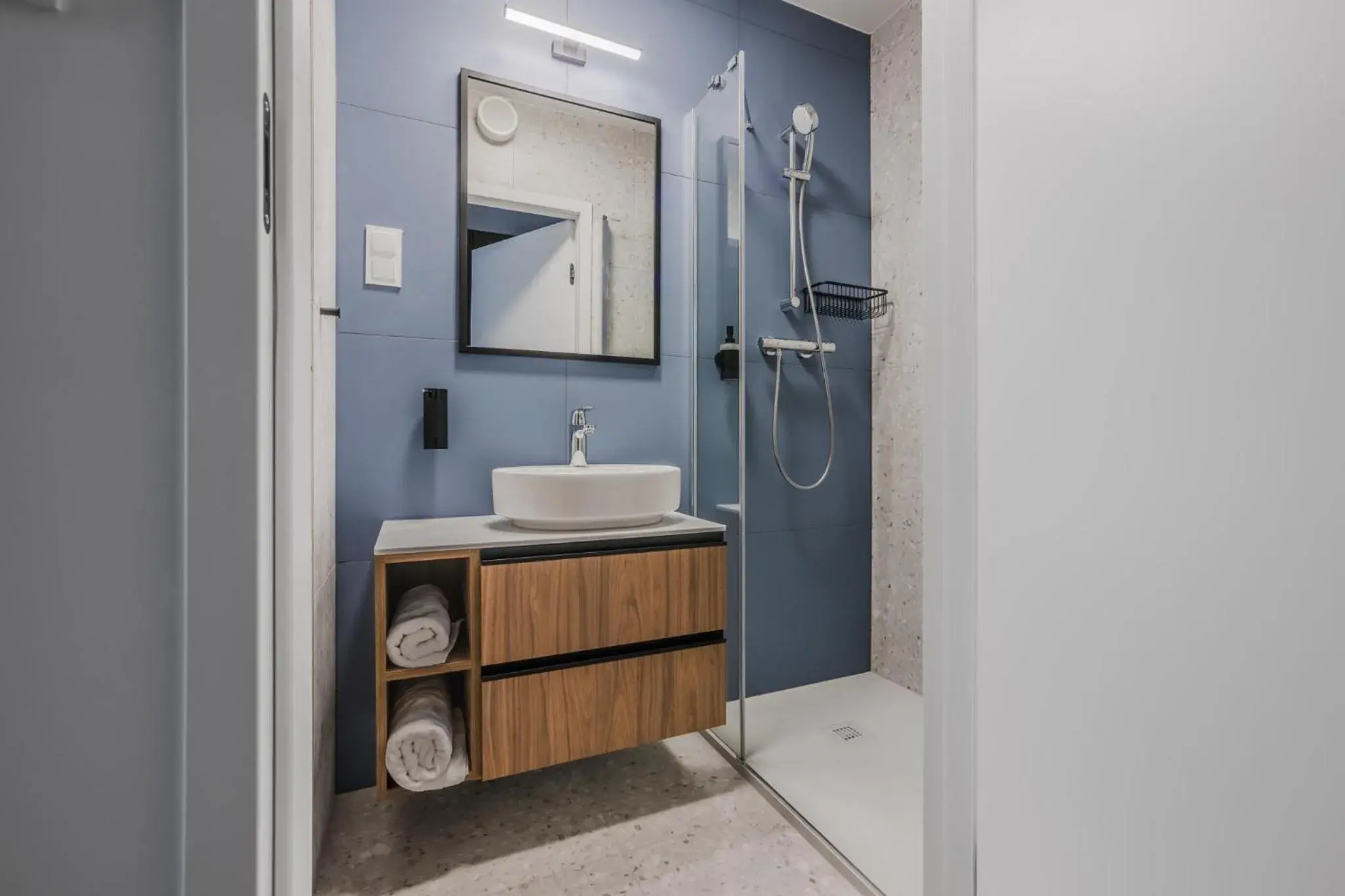 Single Room with Private Bathroom in Noli Gdansk Wrzeszcz Single Room with Private Bathroom in Noli Gdansk Wrzeszcz