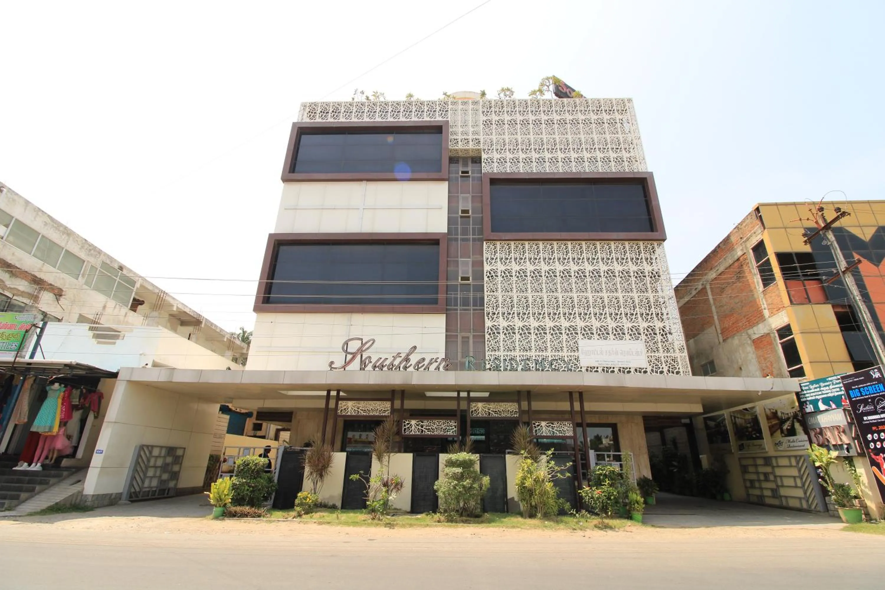 Property building in Hotel Southern Residency- near to SIPCOT