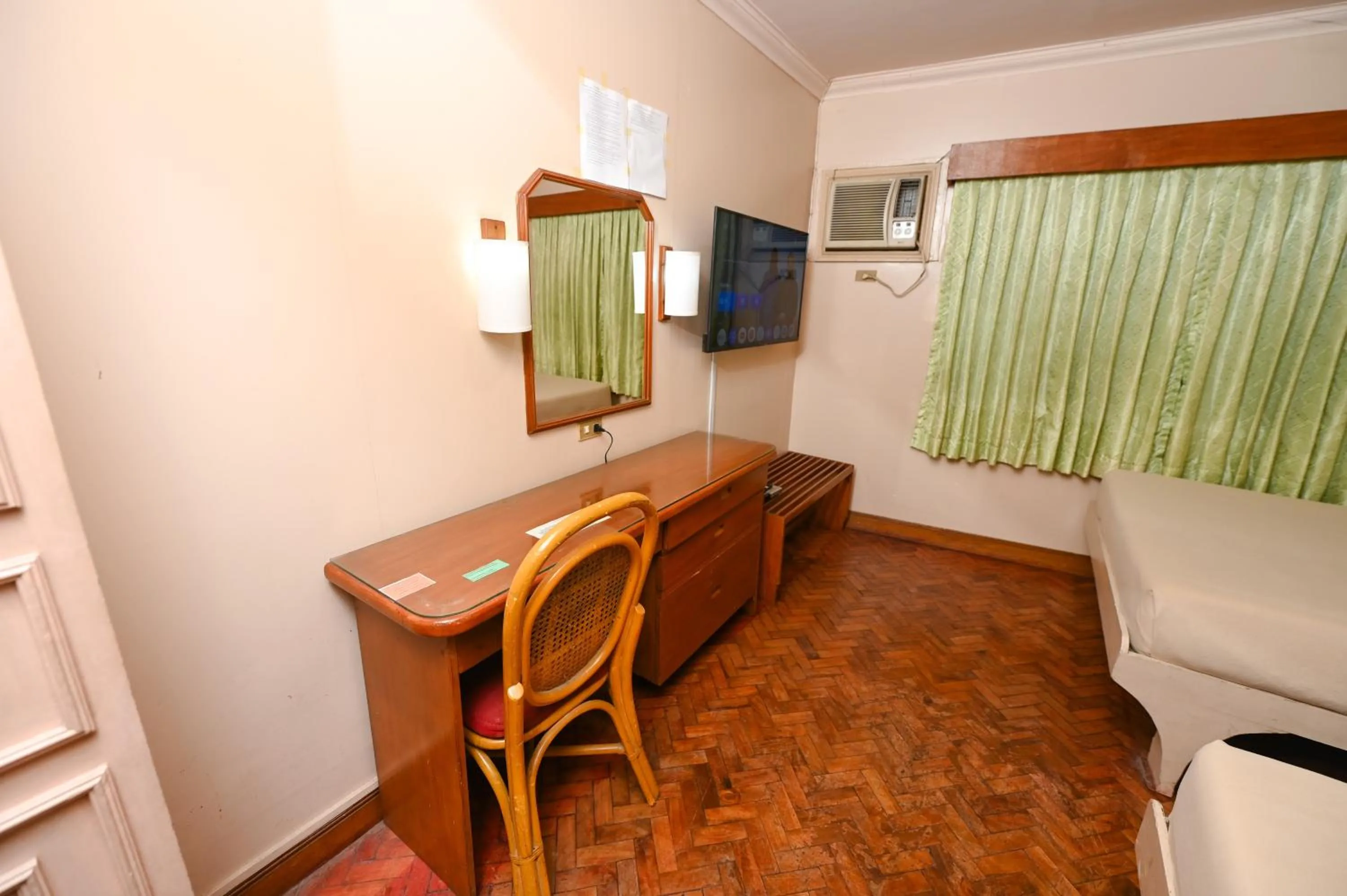 Nature's Pensionne House