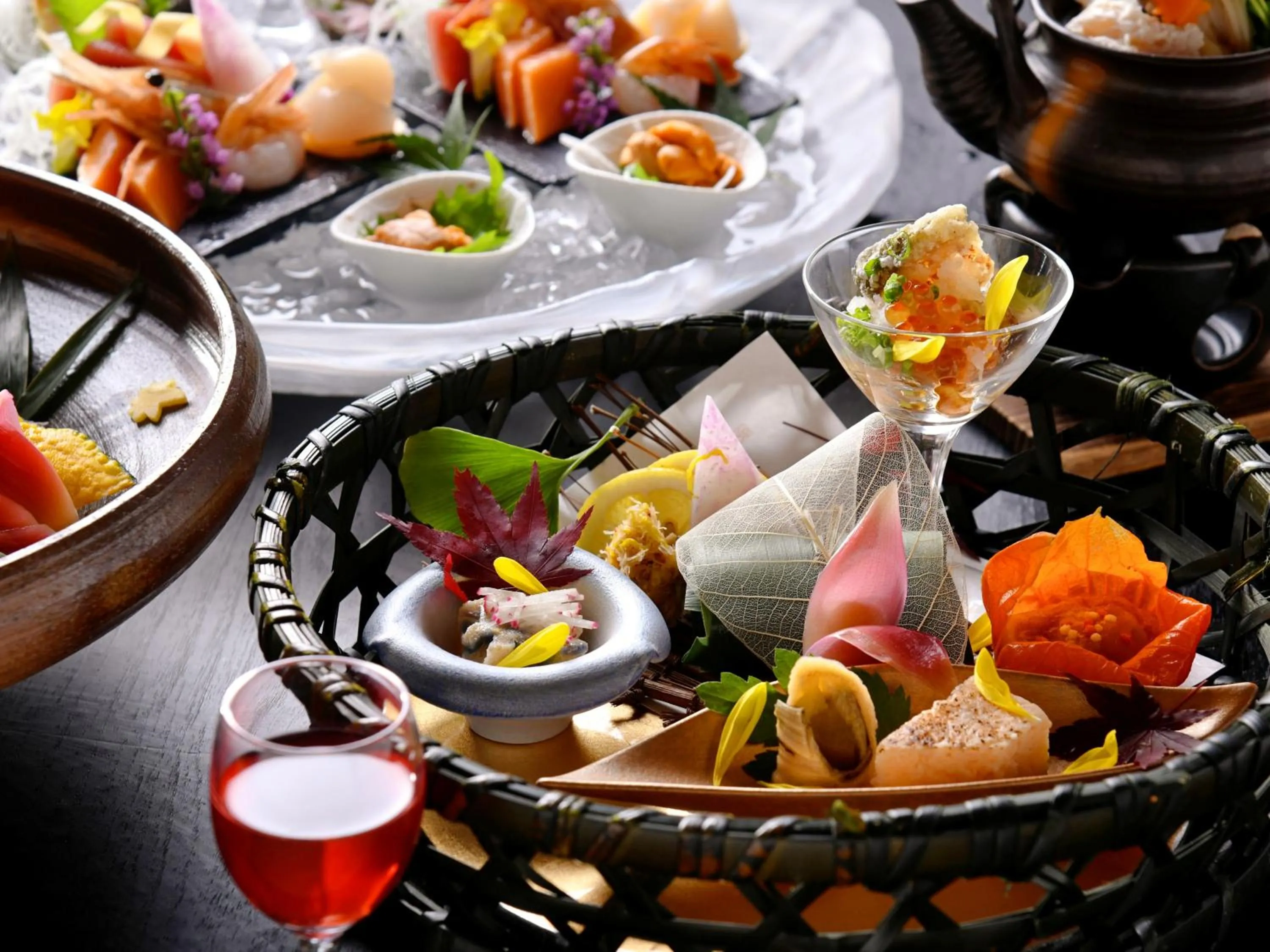 Food and drinks in HanaMOMIJI