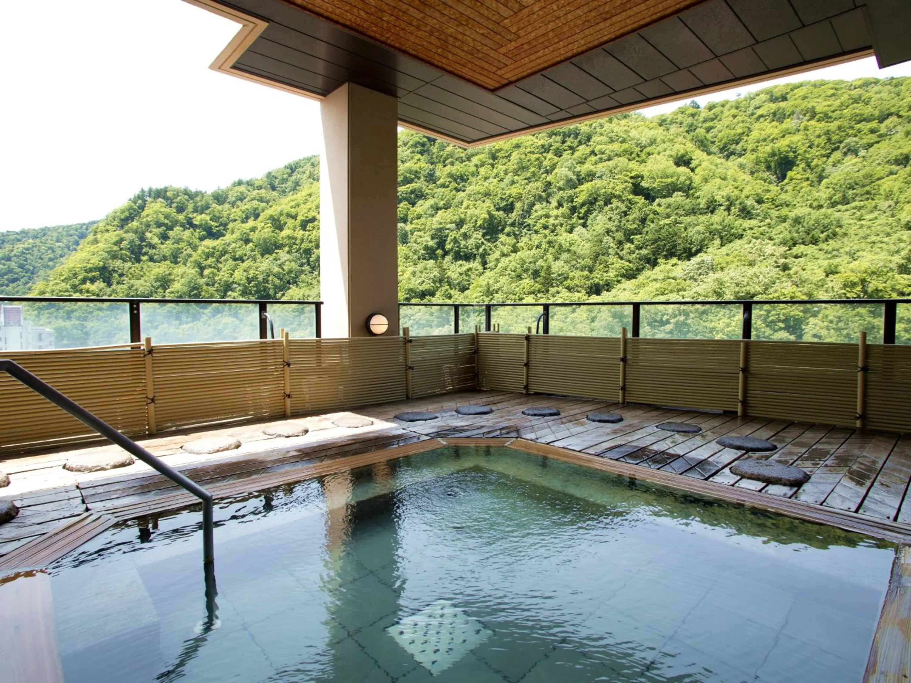 Open Air Bath in HanaMOMIJI