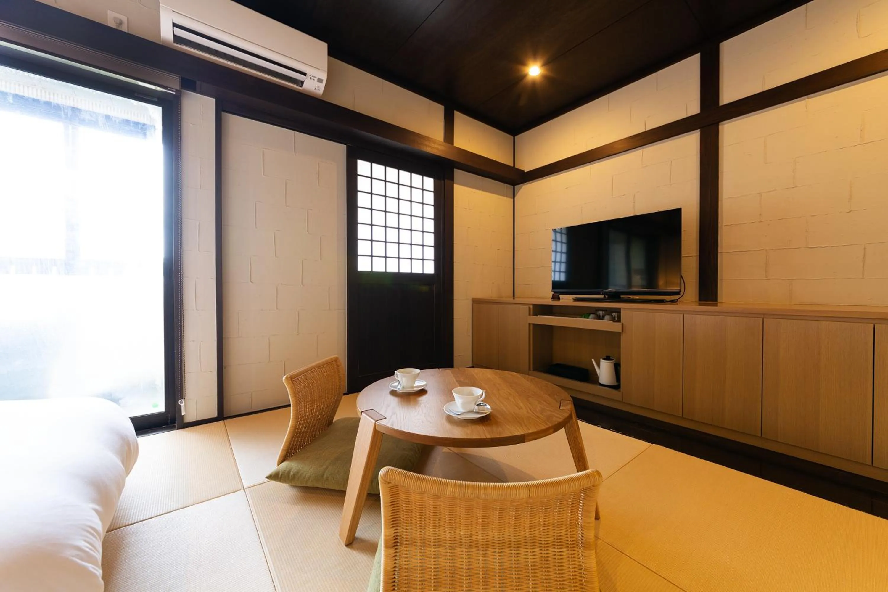 TV and multimedia in Yufudake Ichibo no Yado Kirara