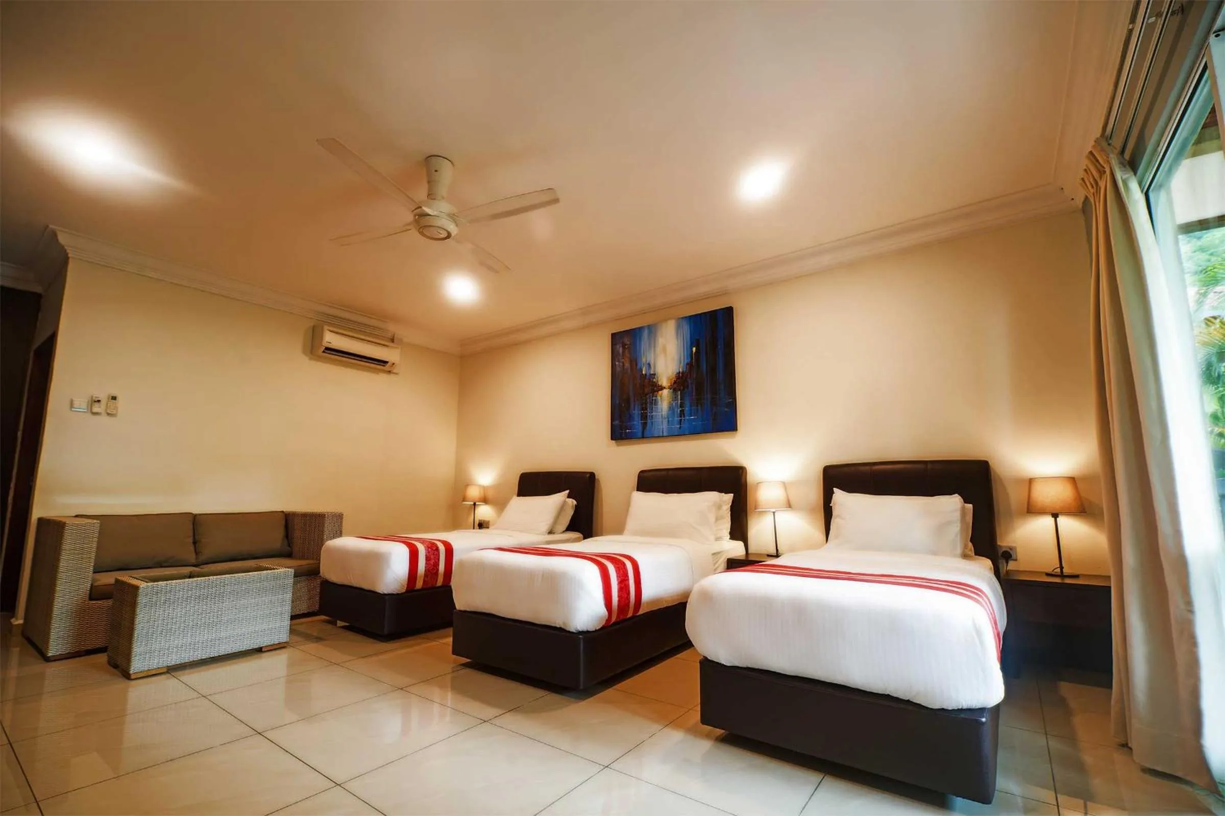 Bed in Tioman Dive Resort